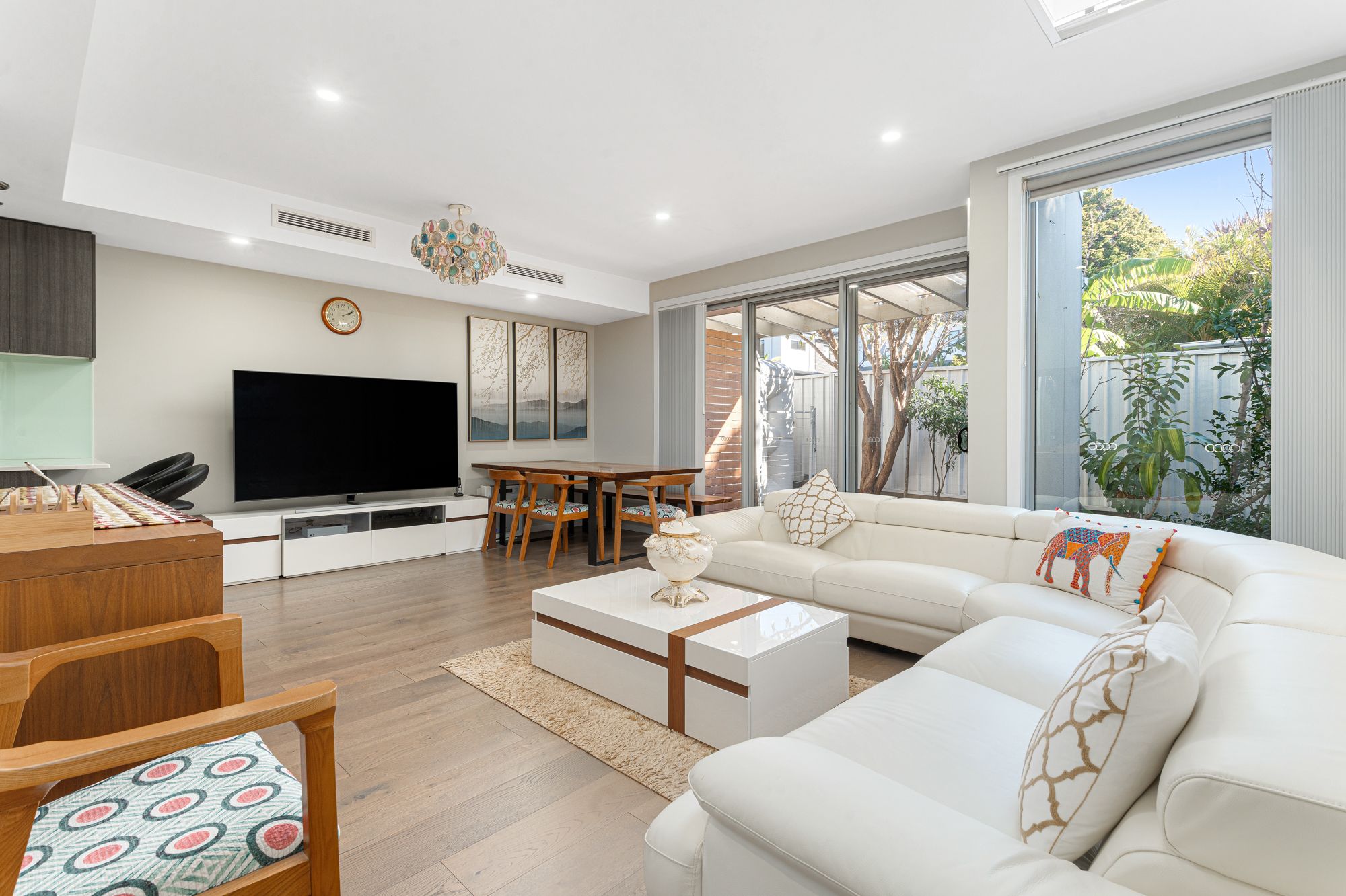 6/84 Oramzi Road, Girraween, NSW 2145