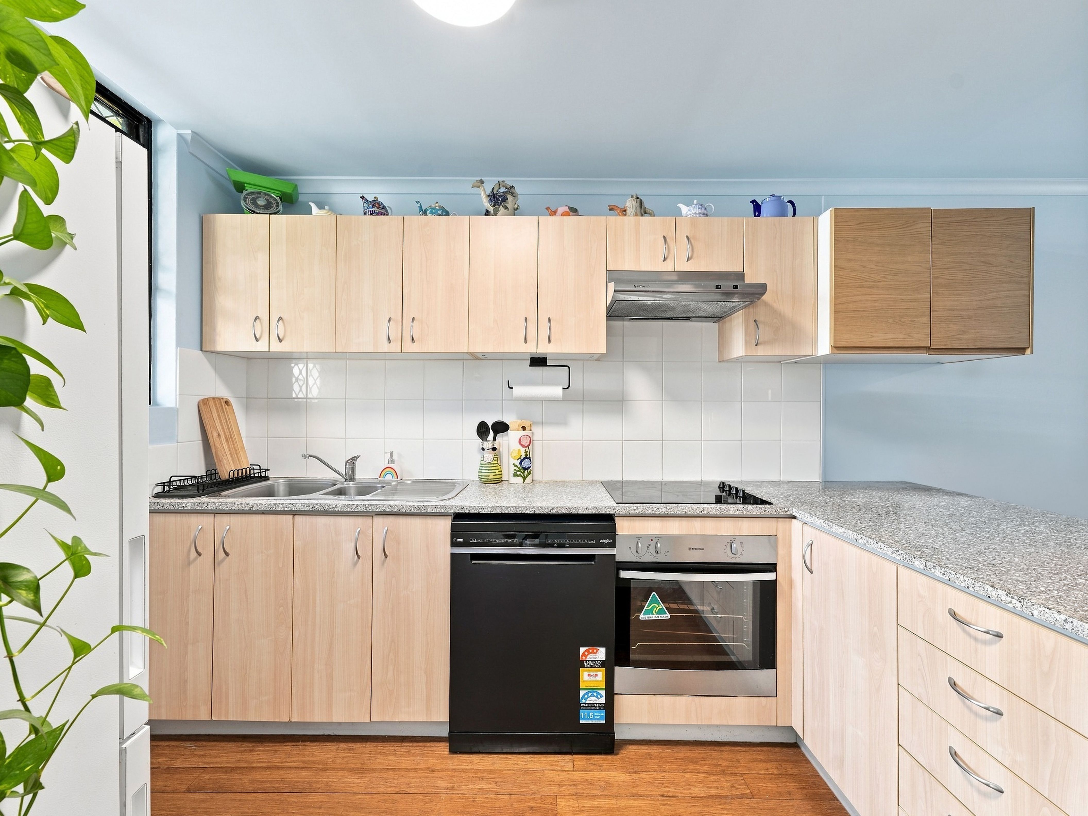 4/54 Jackson Street — photo 3 of 15