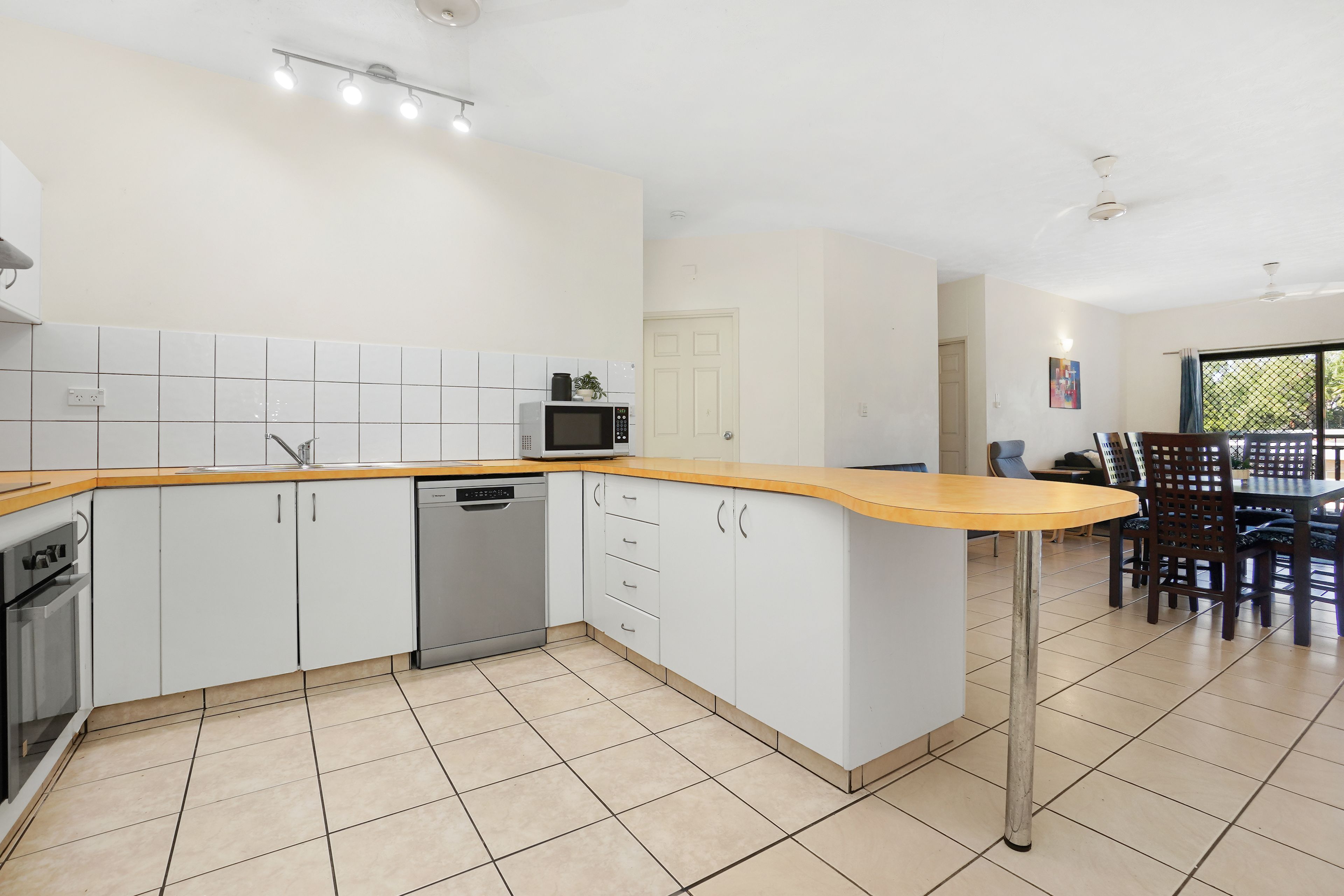2/21 Kelsey Crescent, Millner, NT 0810
