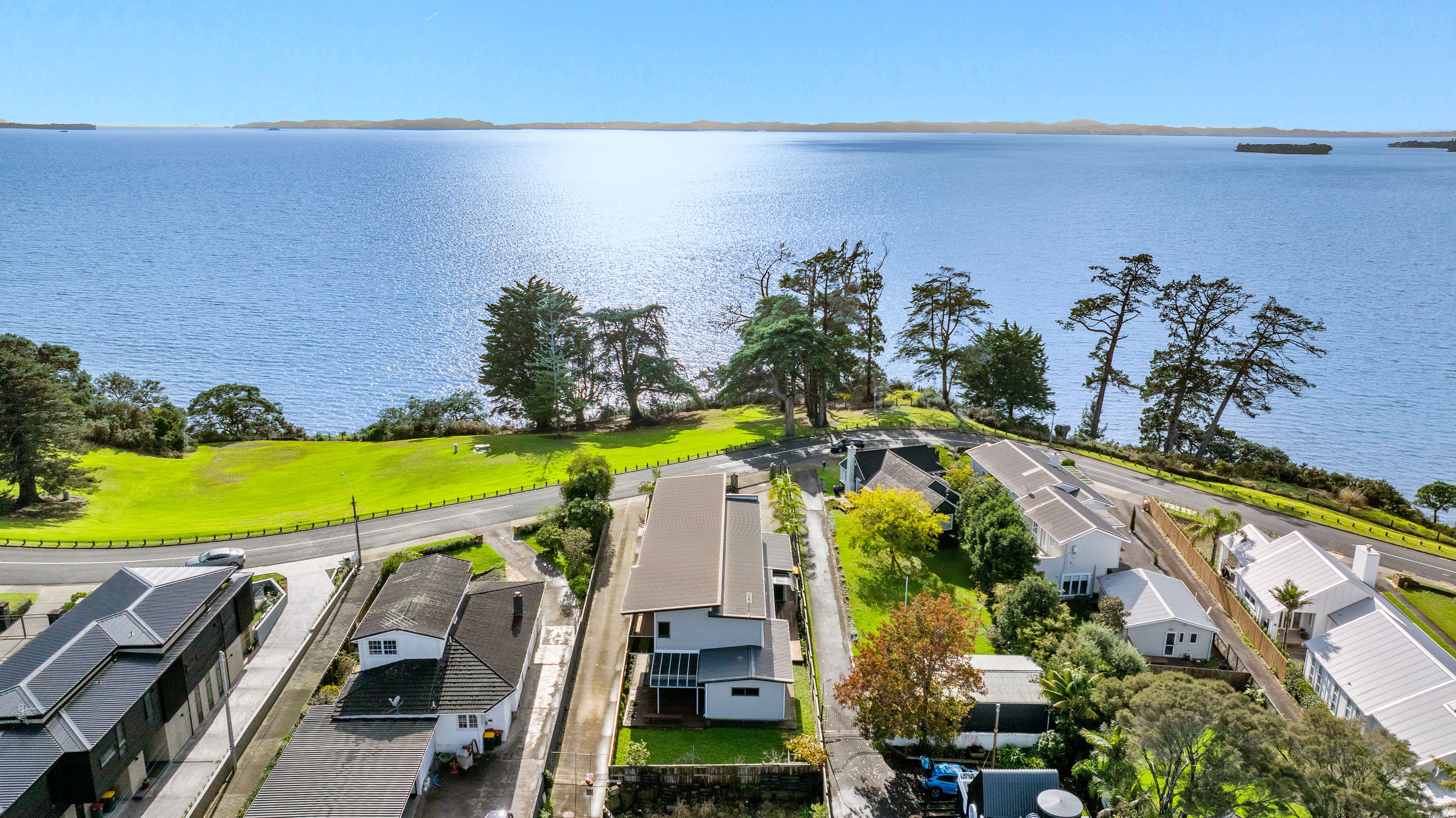 66A Marine Parade, Mellons Bay, Manukau City