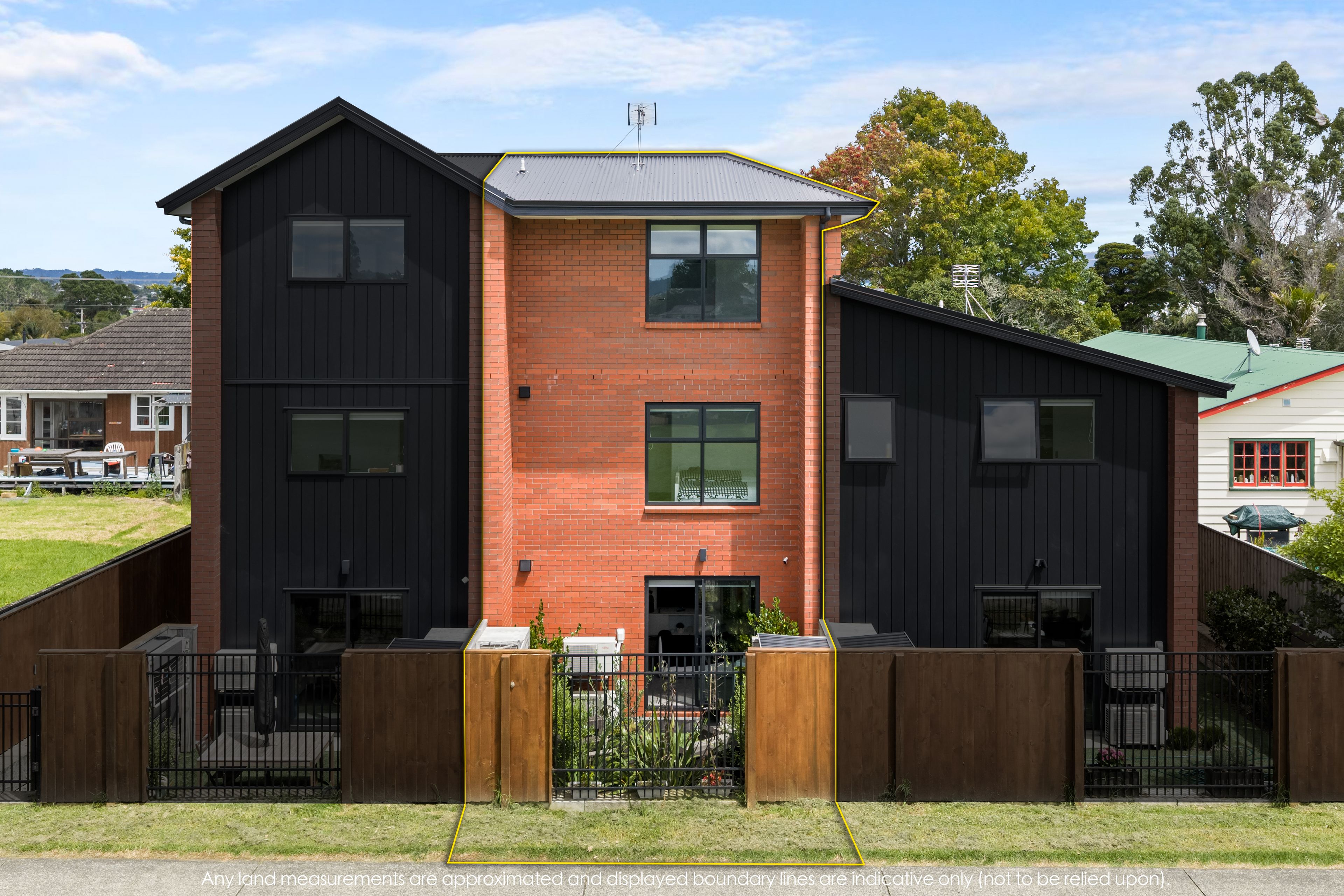 10/79 Taikata Road, Te Atatu Peninsula, Waitakere City