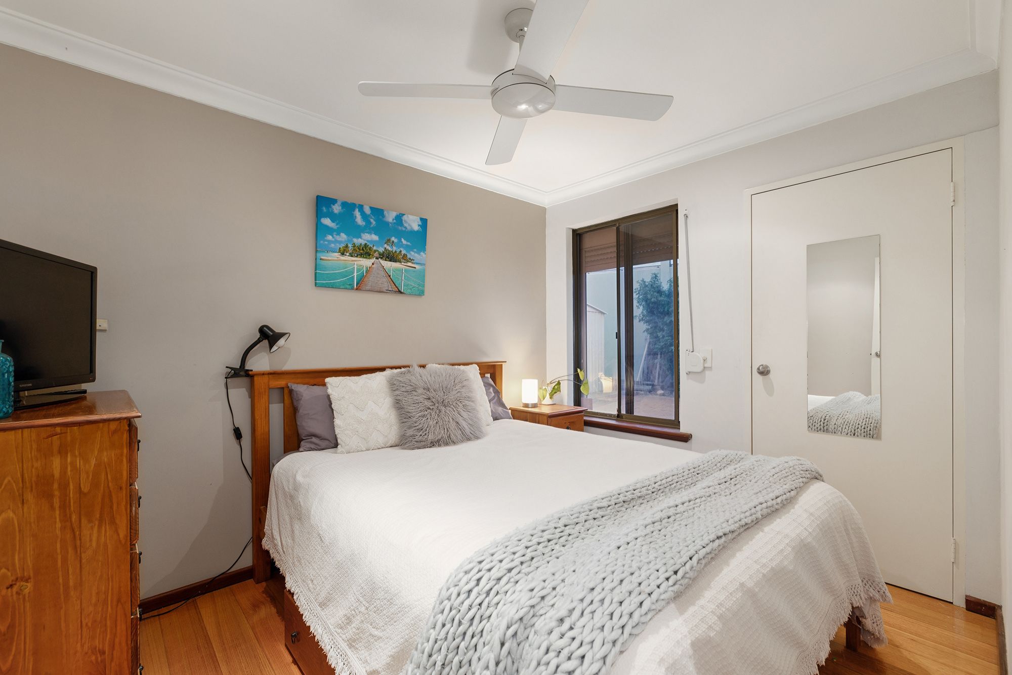 4 Bromley Place — photo 19 of 30