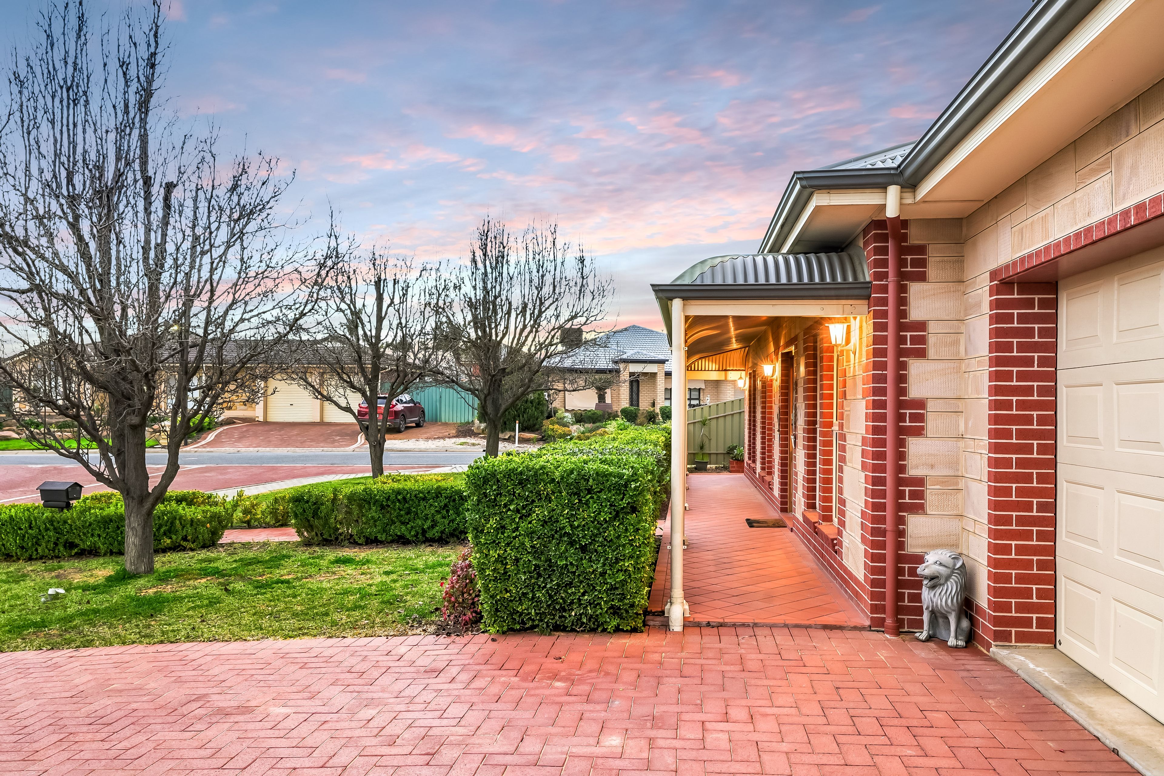 2 Carpentaria Way — photo 7 of 30