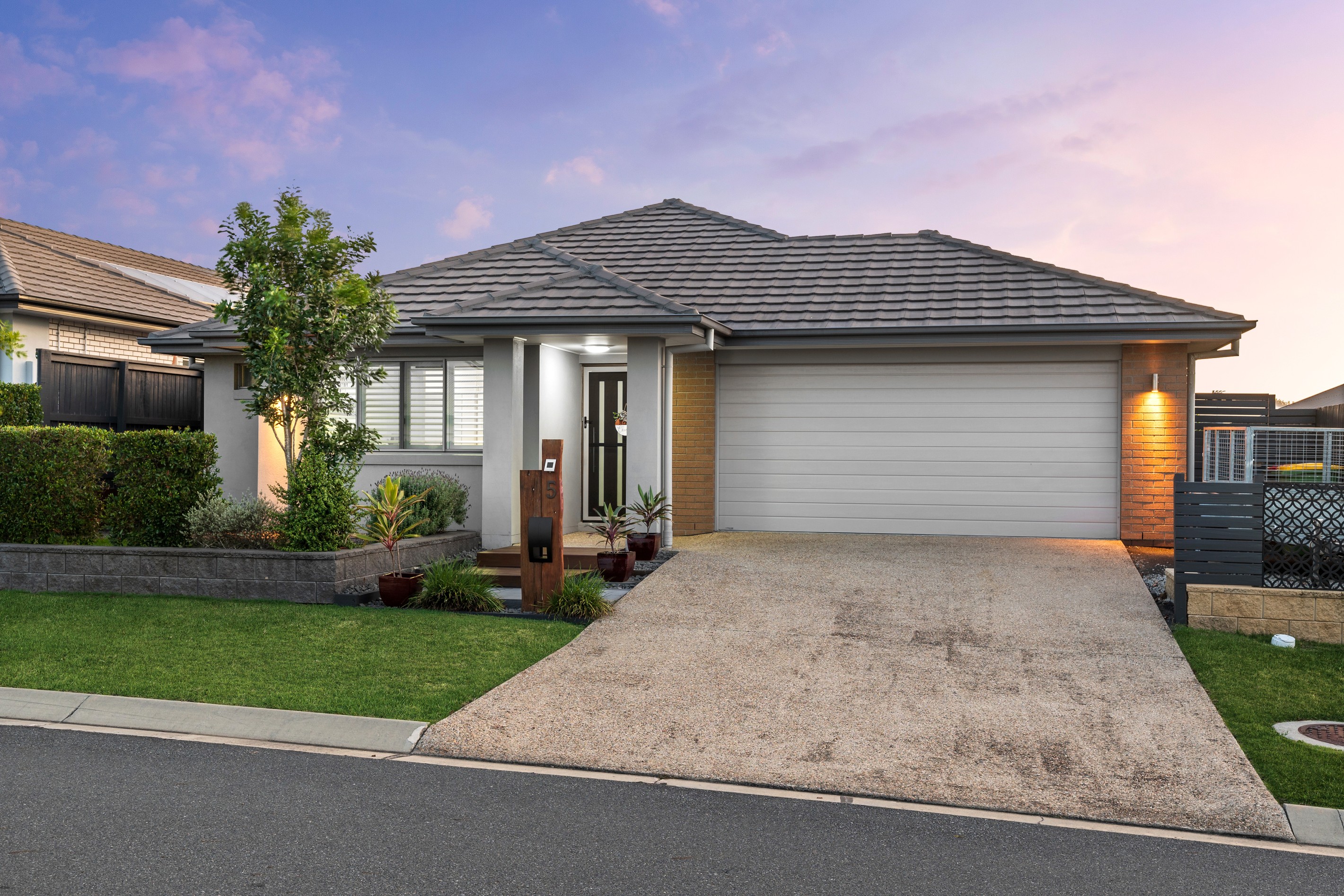 5 Serenity Street, South Ripley, QLD 4306