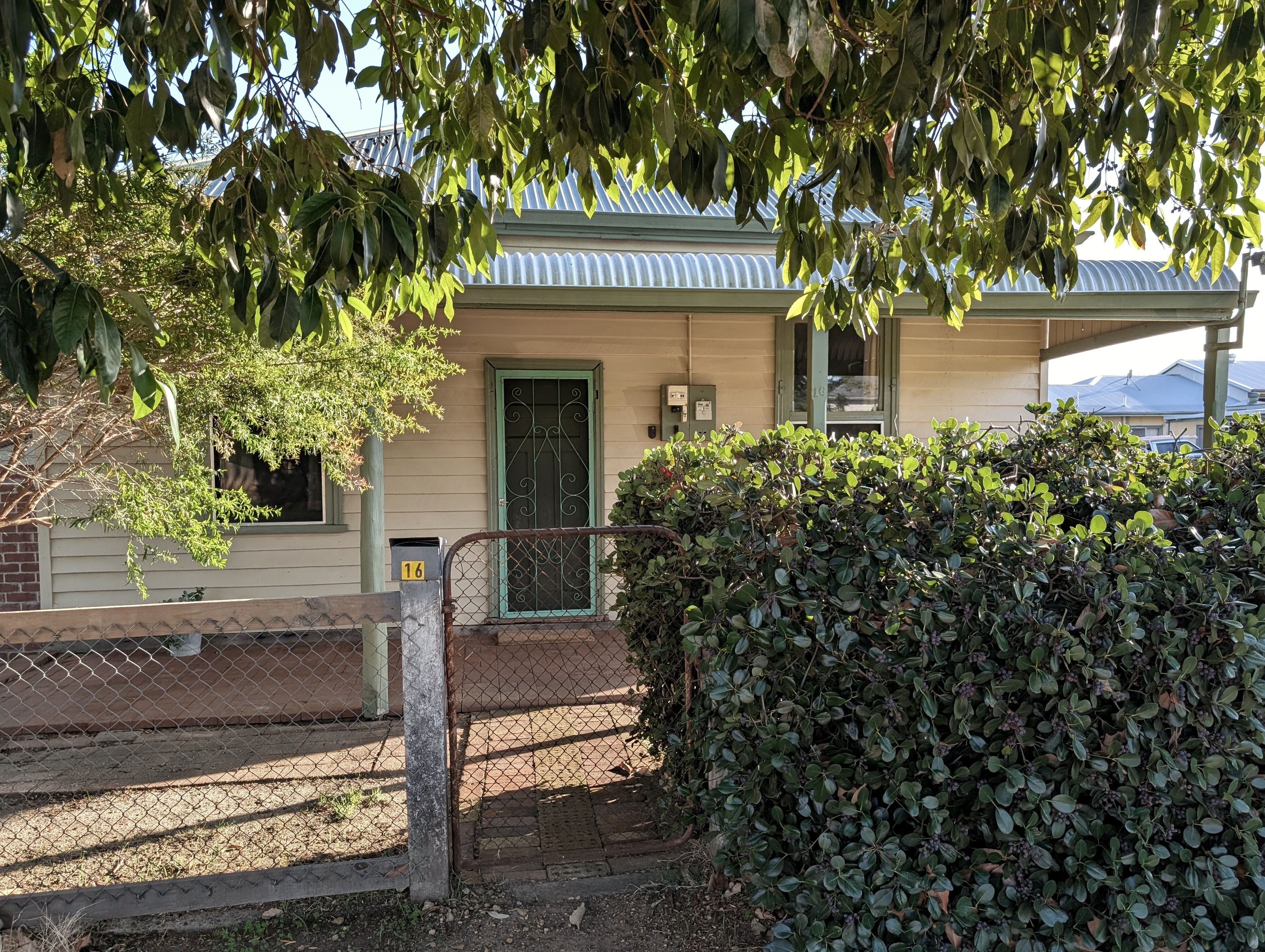 16 Adam Street, Nannup WA 6275