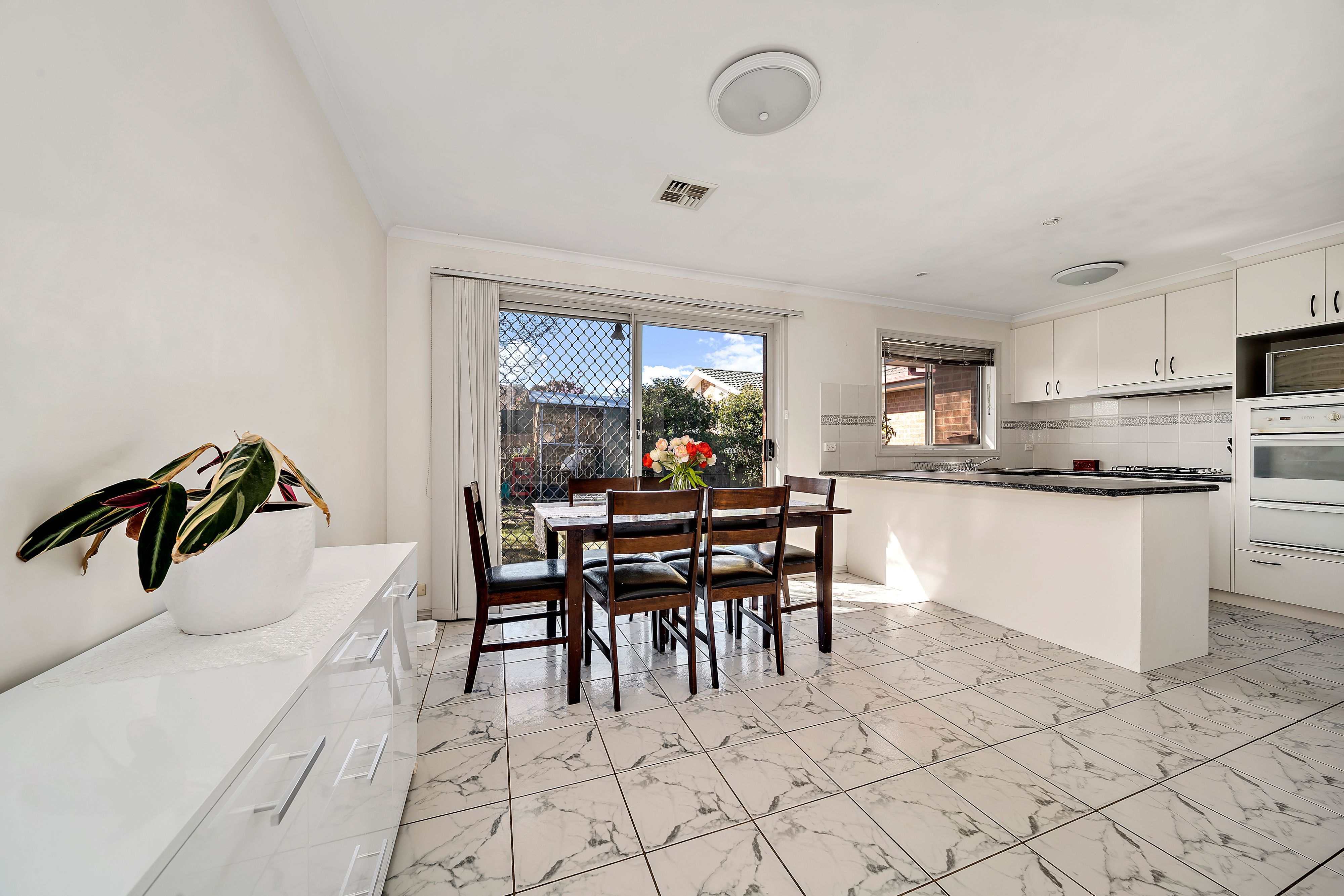 11 Lance Hill Avenue, Dunlop, ACT 2615