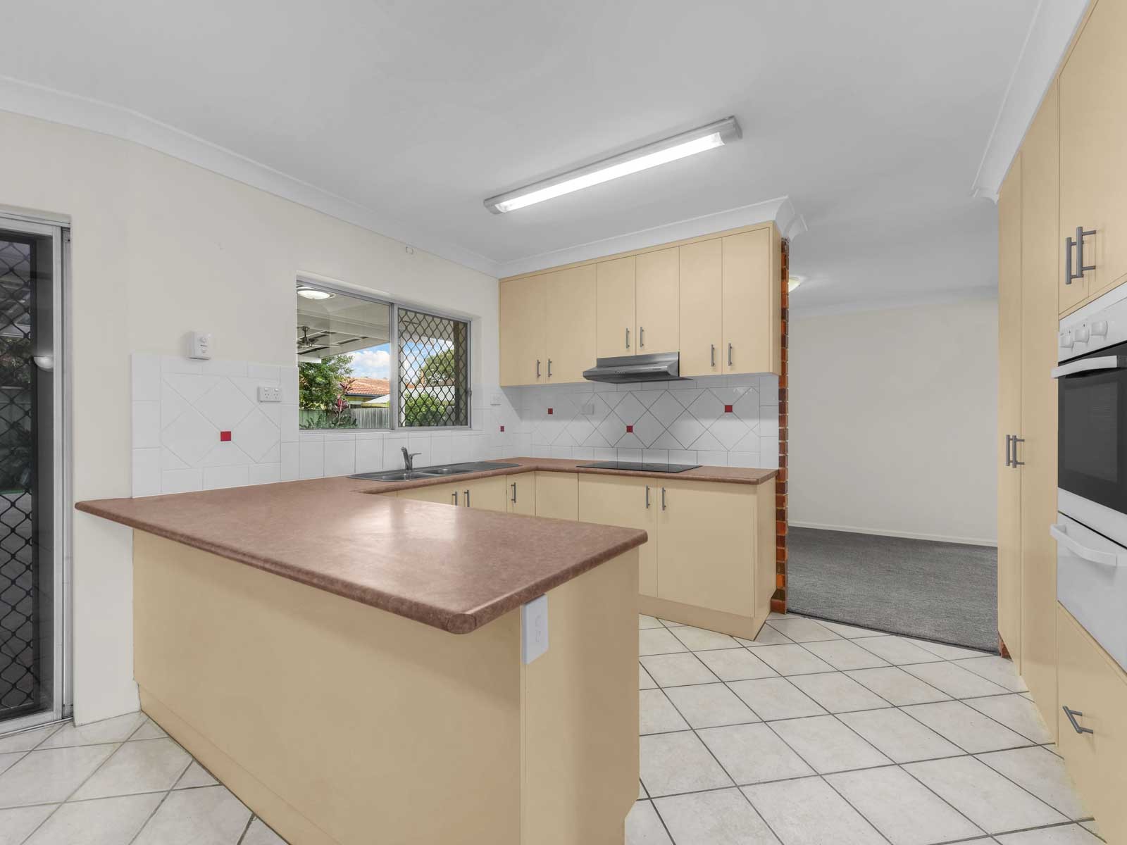 18 Penaton Street, Corinda, QLD 4075