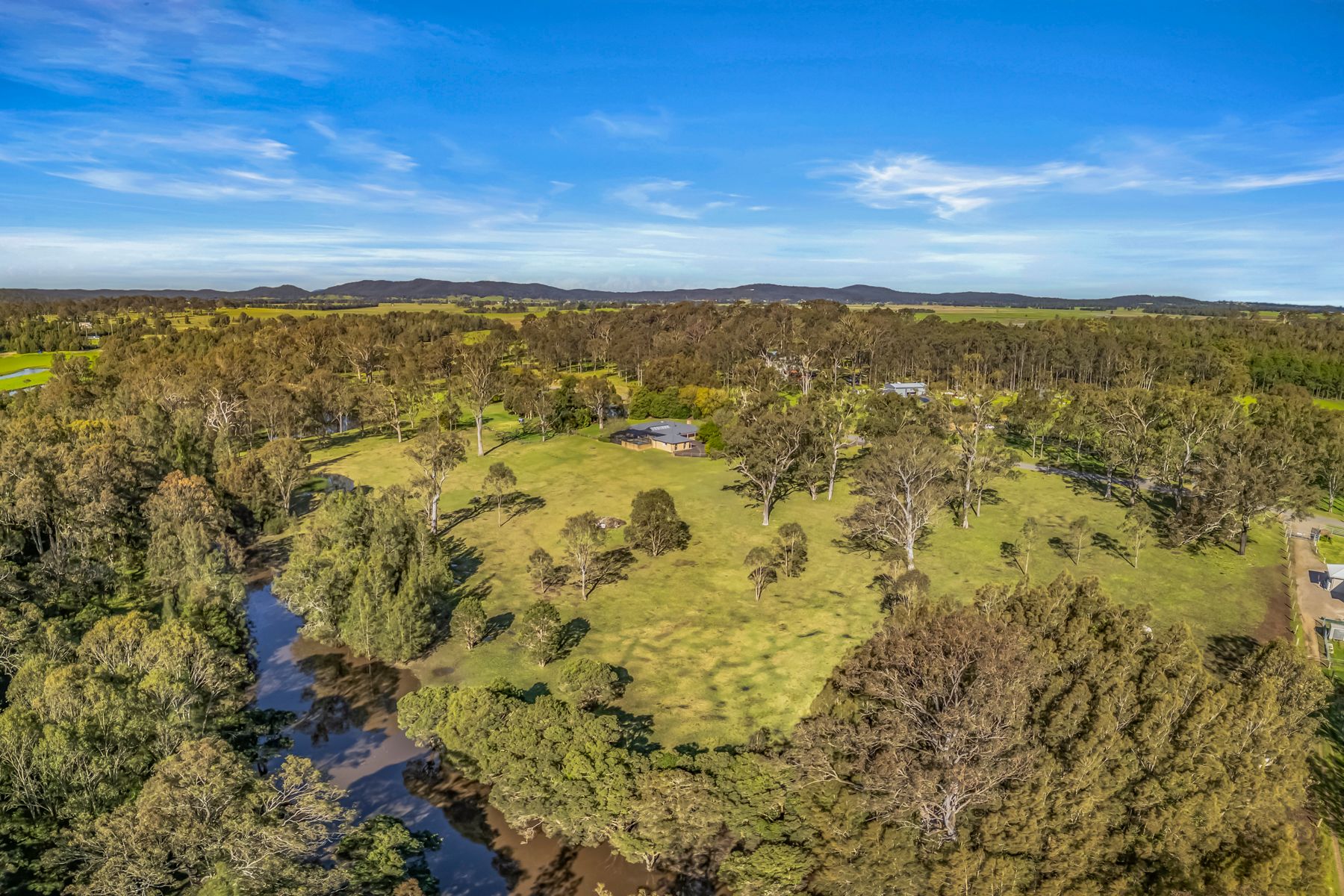 4 Alexander Drive, Seaham, NSW 2324