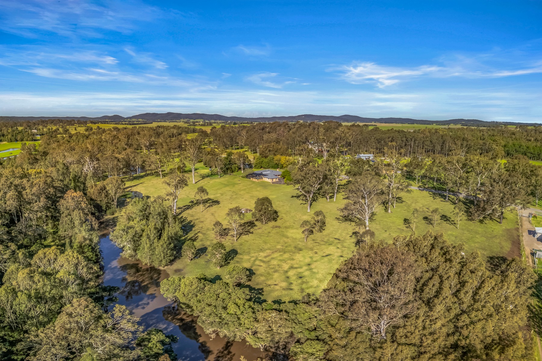 4 Alexander Drive, Seaham, NSW 2324