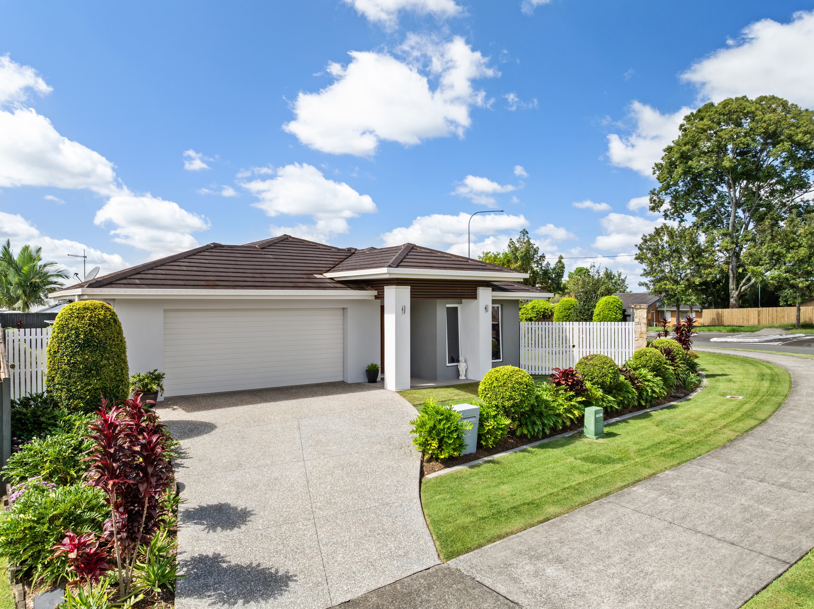 2 Pineview Drive, Beerwah, QLD 4519