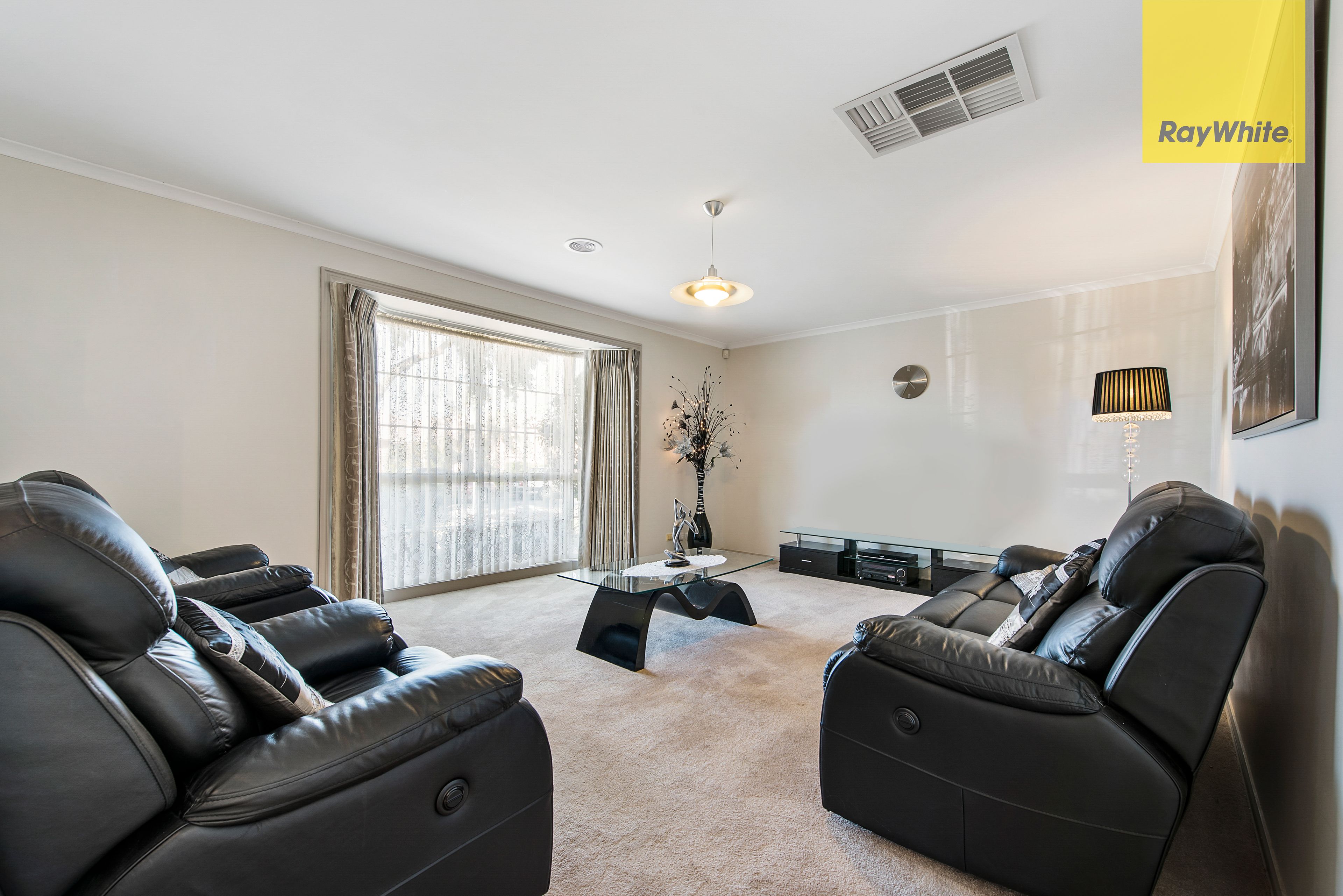 11 Silverdene Avenue, Sydenham, VIC 3037