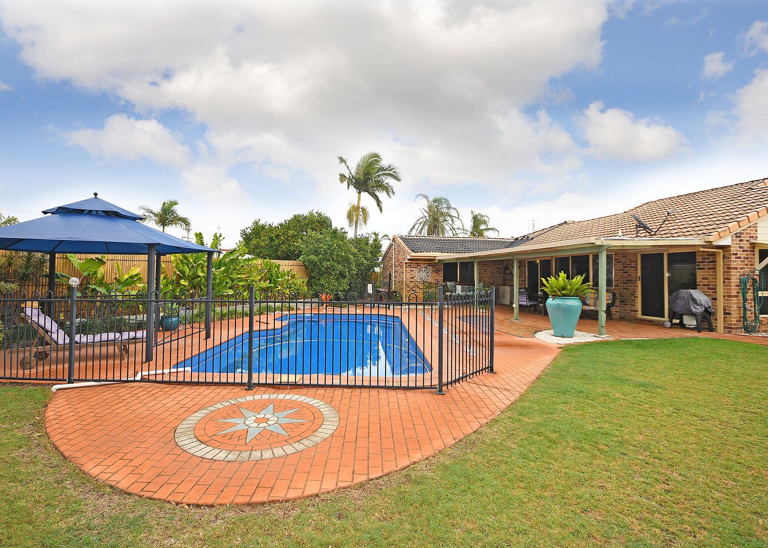 10 San Marco Court, Urangan QLD 4655