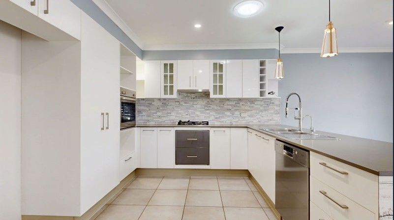 2/11 Nandina Court, Morayfield, QLD 4506