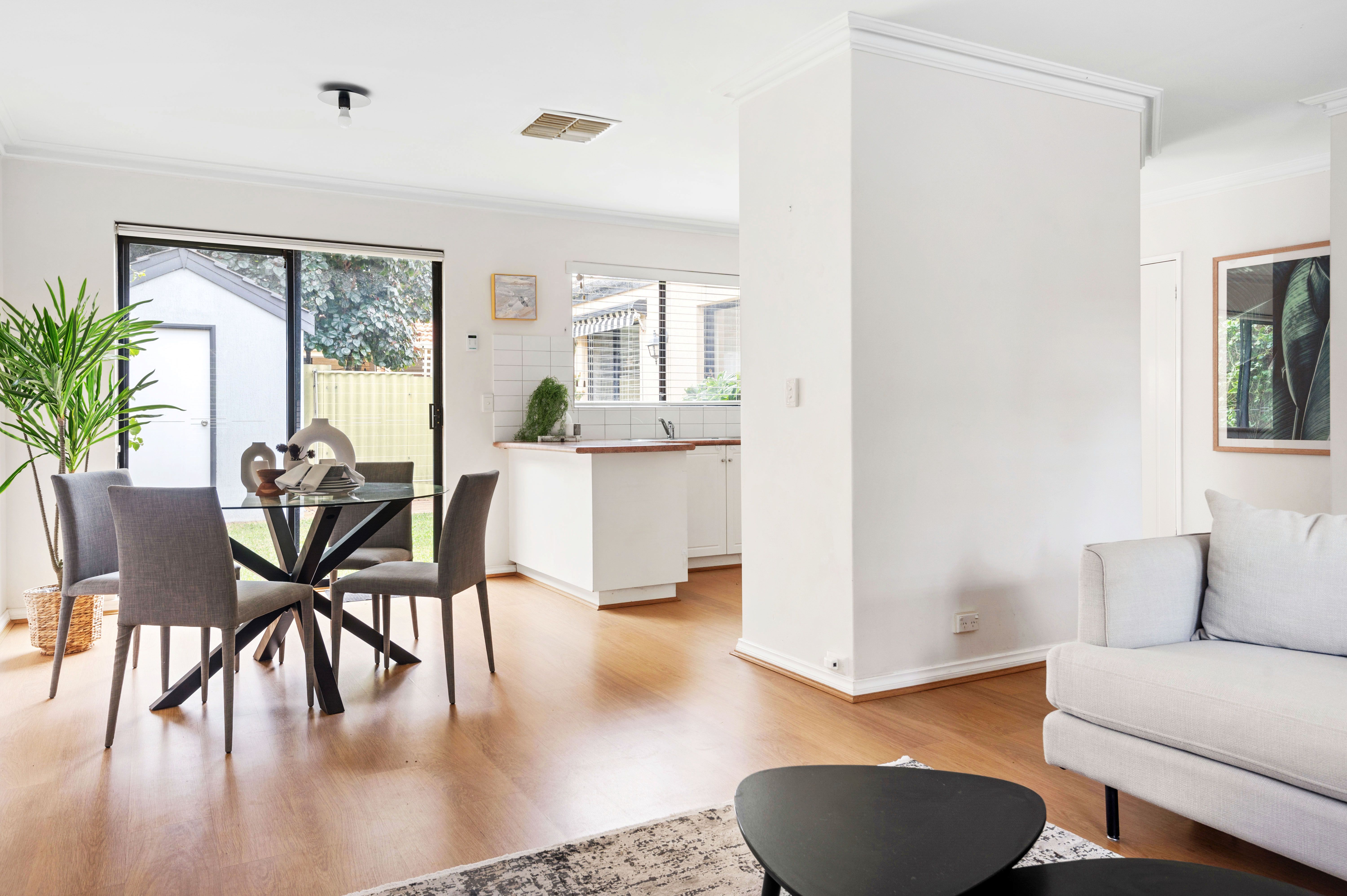 2/47 Dover Road, Scarborough, WA 6019