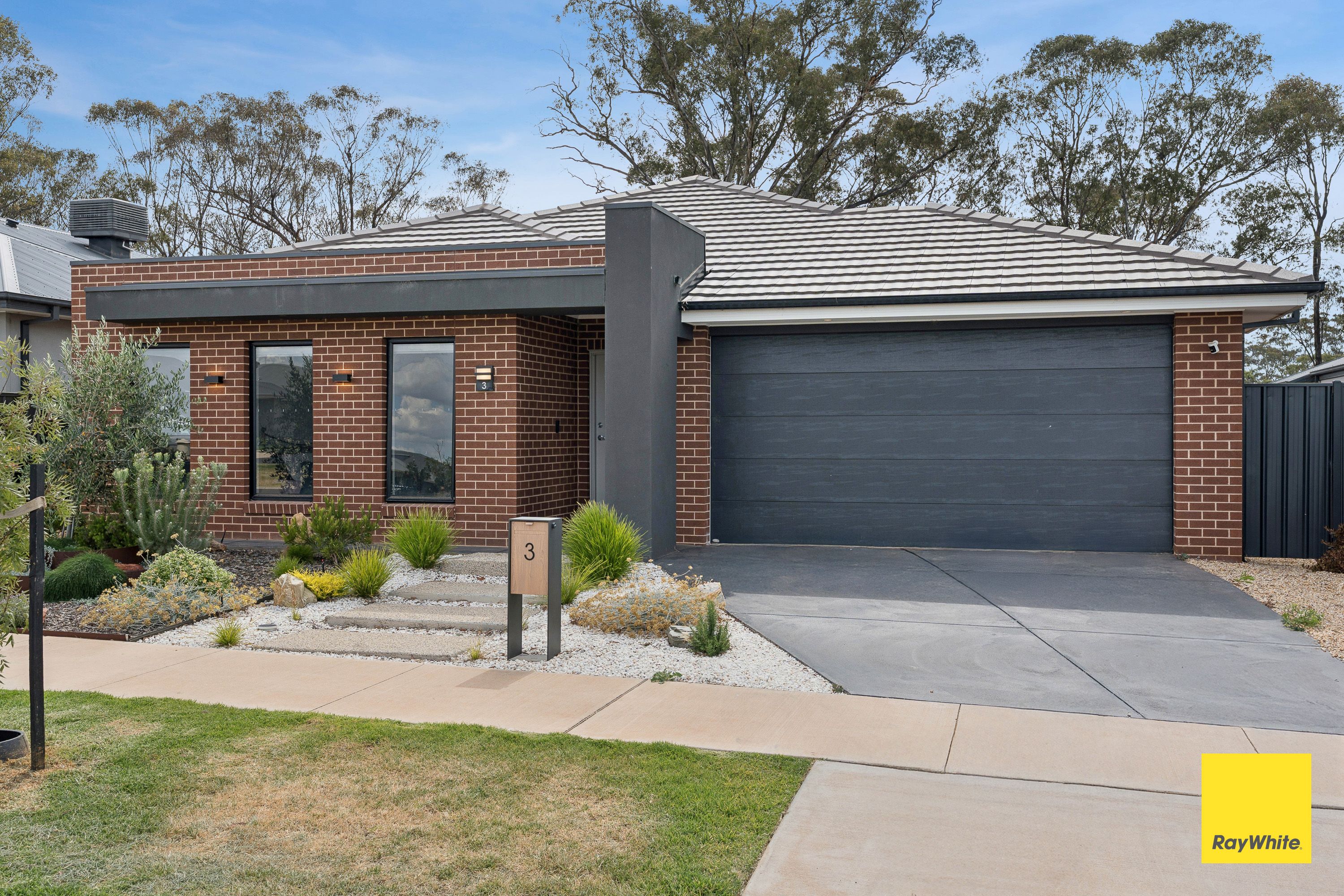 3 Leist Street, Huntly, VIC 3551