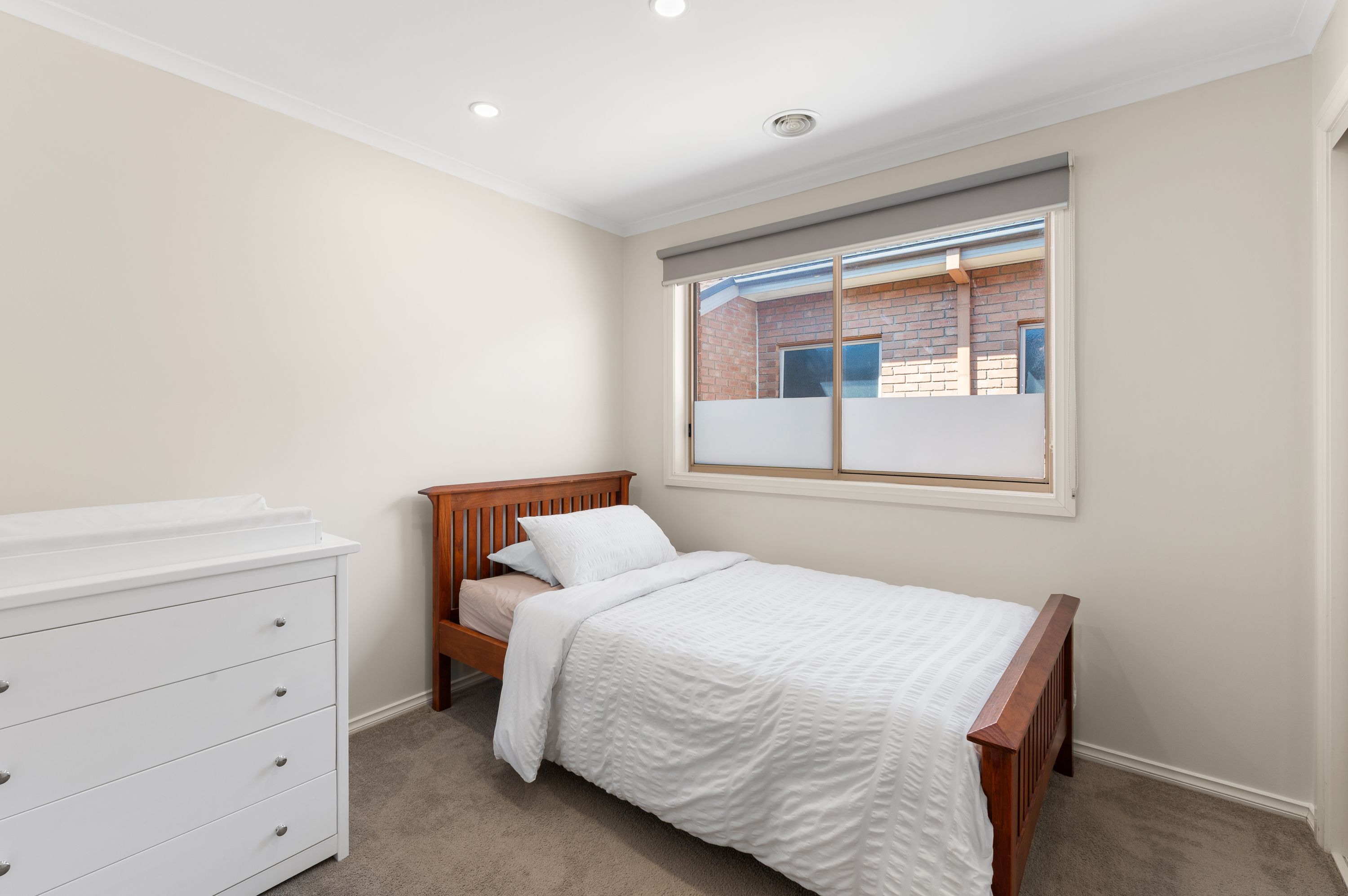 16 Hummingbird Place — photo 15 of 22