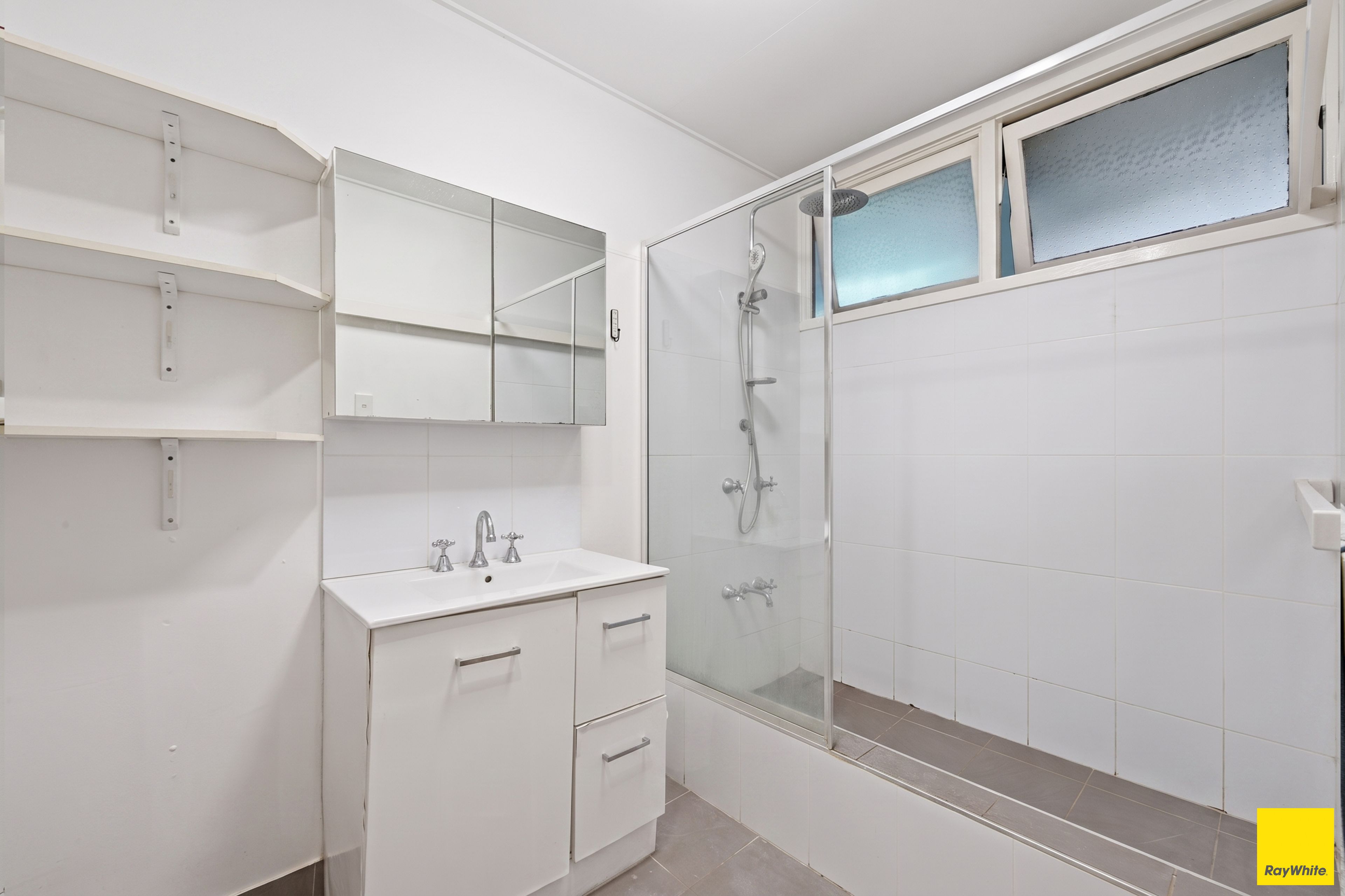 1/108 Mccormack Street — photo 11 of 19