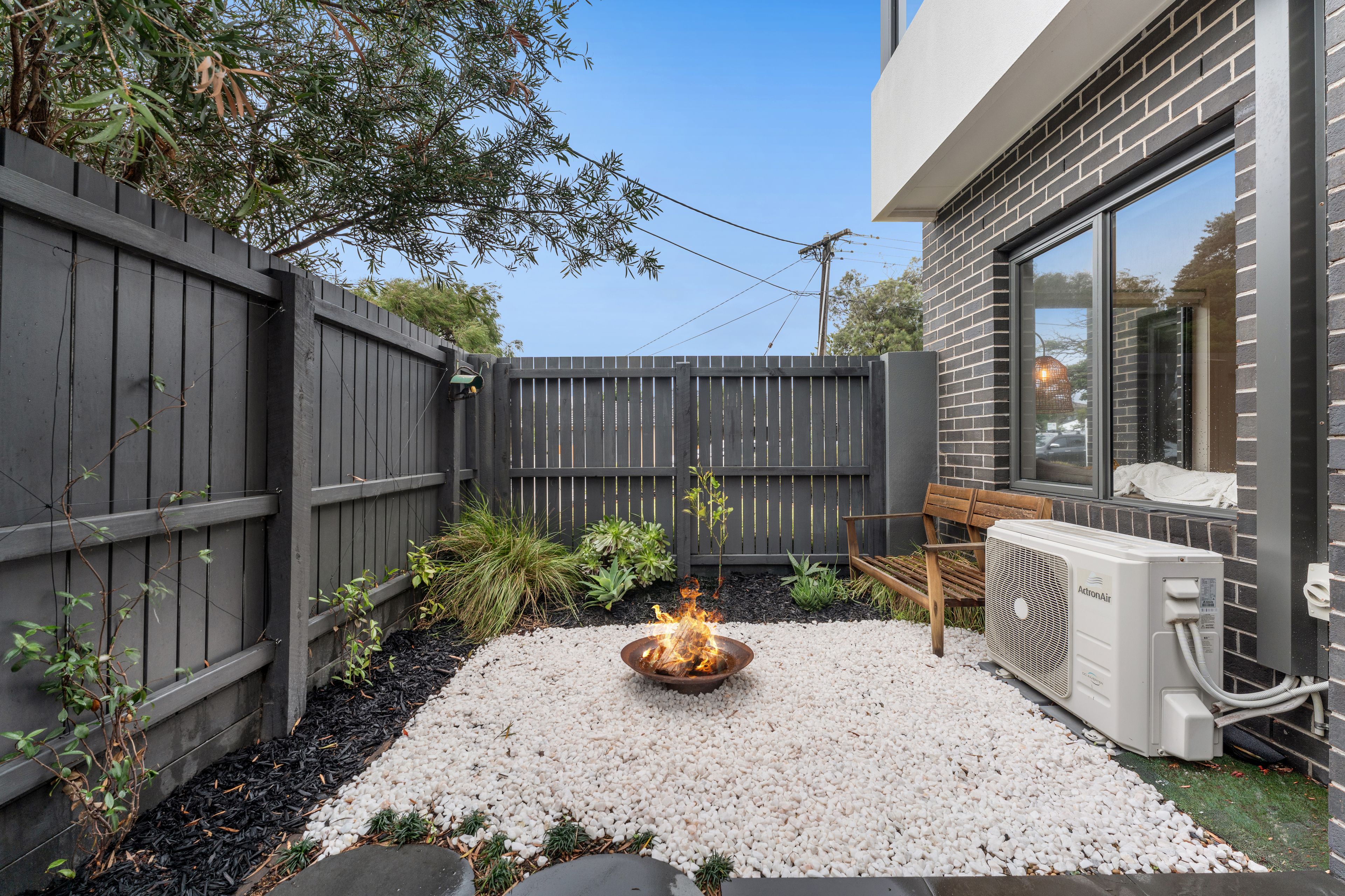 1/6 Patterson Street — photo 5 of 18