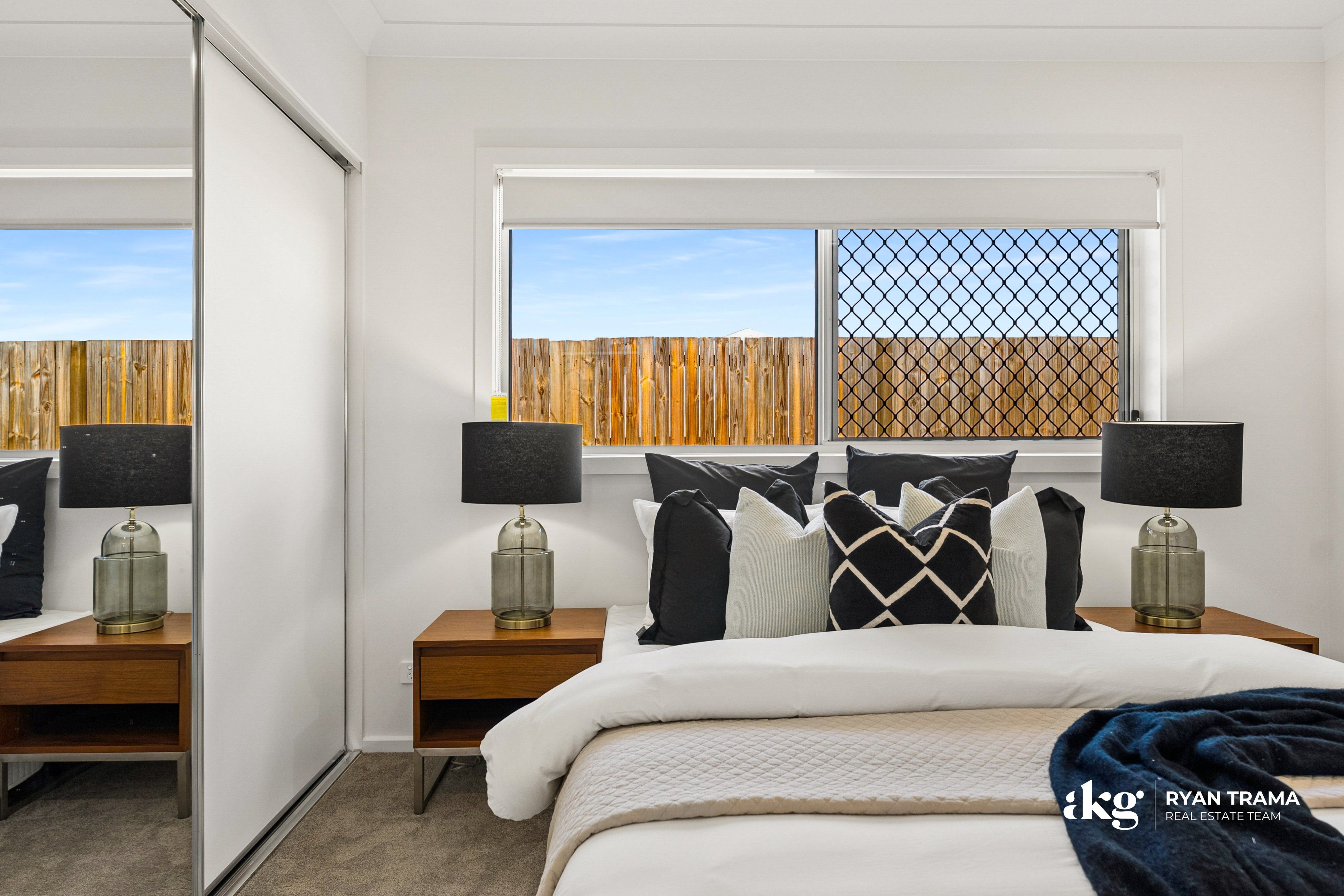 11 Orbit Street — photo 17 of 30