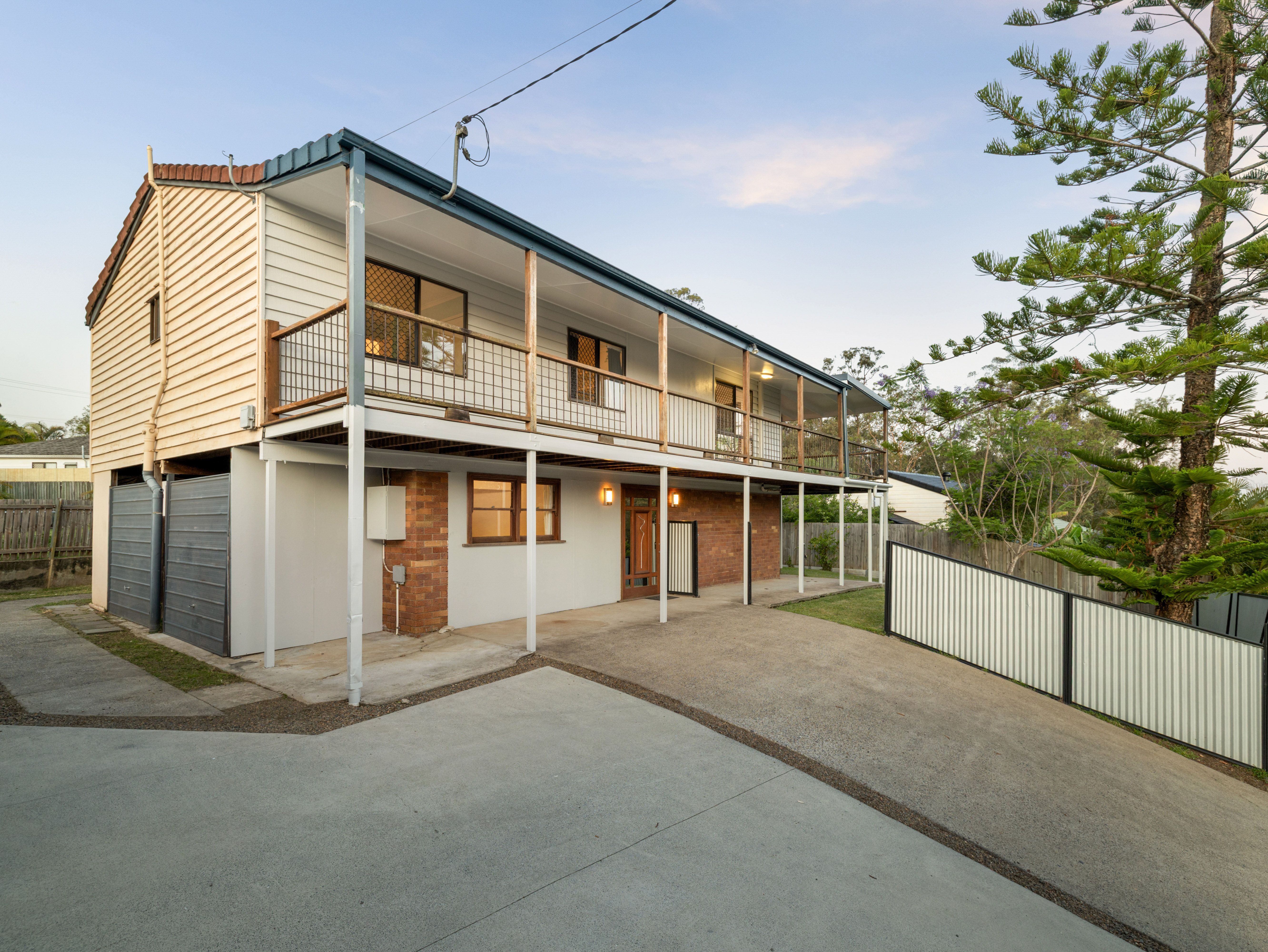 4 Buttler Street, Bellbird Park, QLD 4300