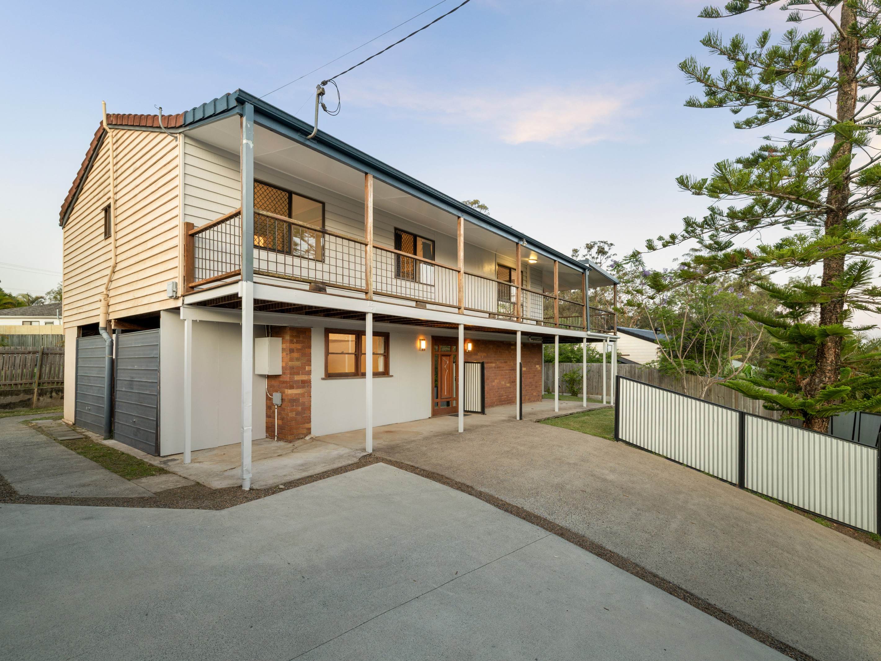 4 Buttler Street, Bellbird Park, QLD 4300