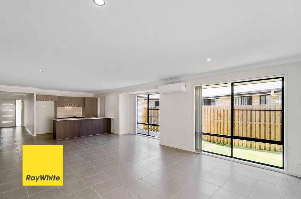 12 Vista Crescent, Pimpama, QLD 4209