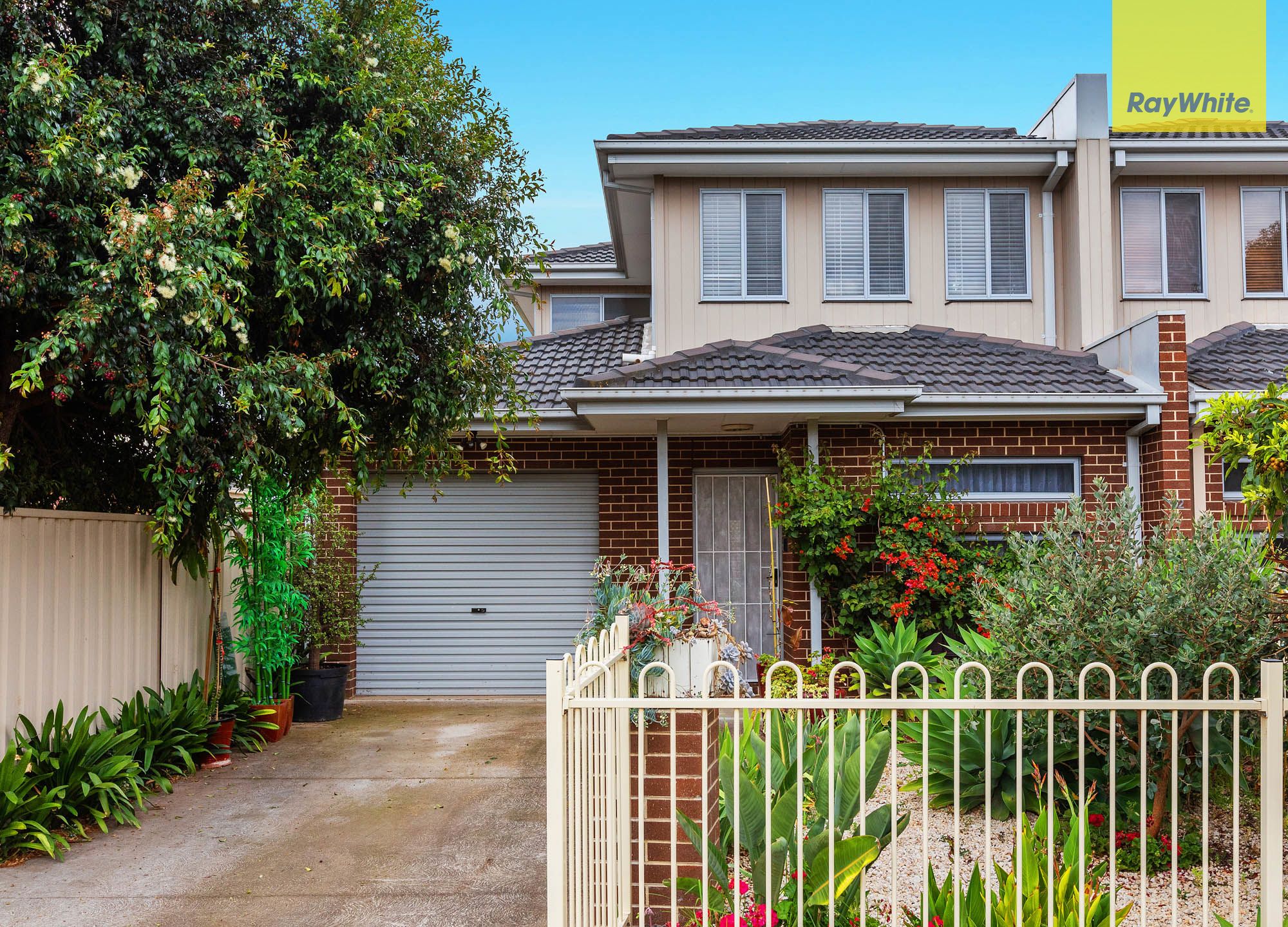 12 Kate Street, St Albans VIC 3021