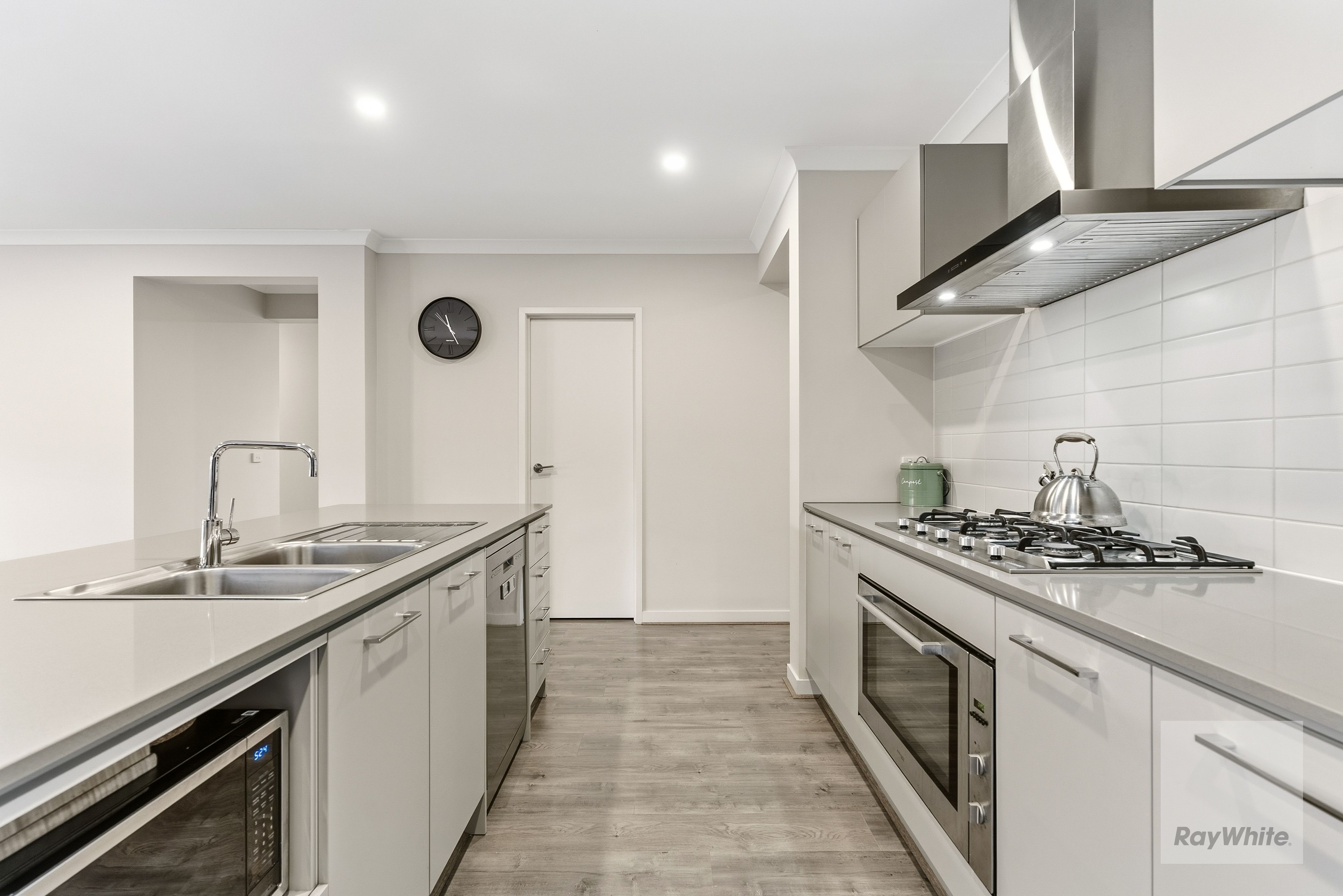 46 Greenwood Drive — photo 4 of 25