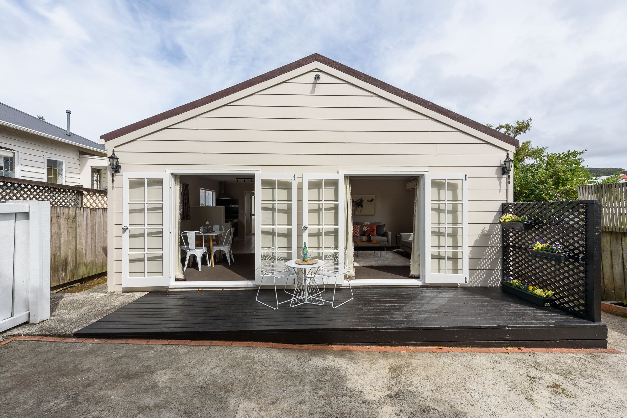 15b Raine Street, Karori, Wellington City