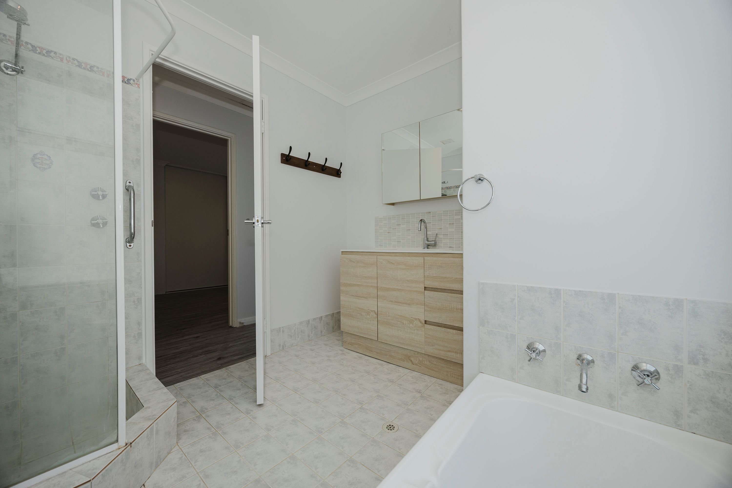 102 Damepattie Drive — photo 14 of 25