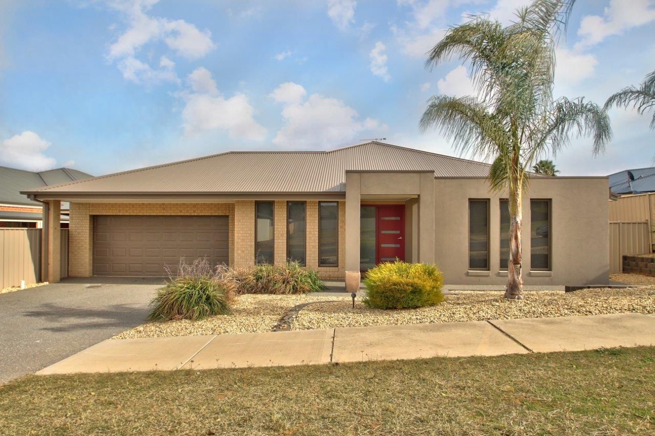 30 Apricot Circuit, Cobram VIC 3644