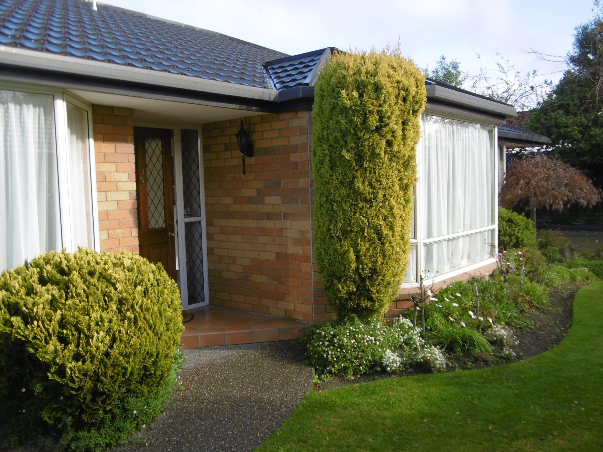 2 Castle Way, Beckenham Loop, Canterbury