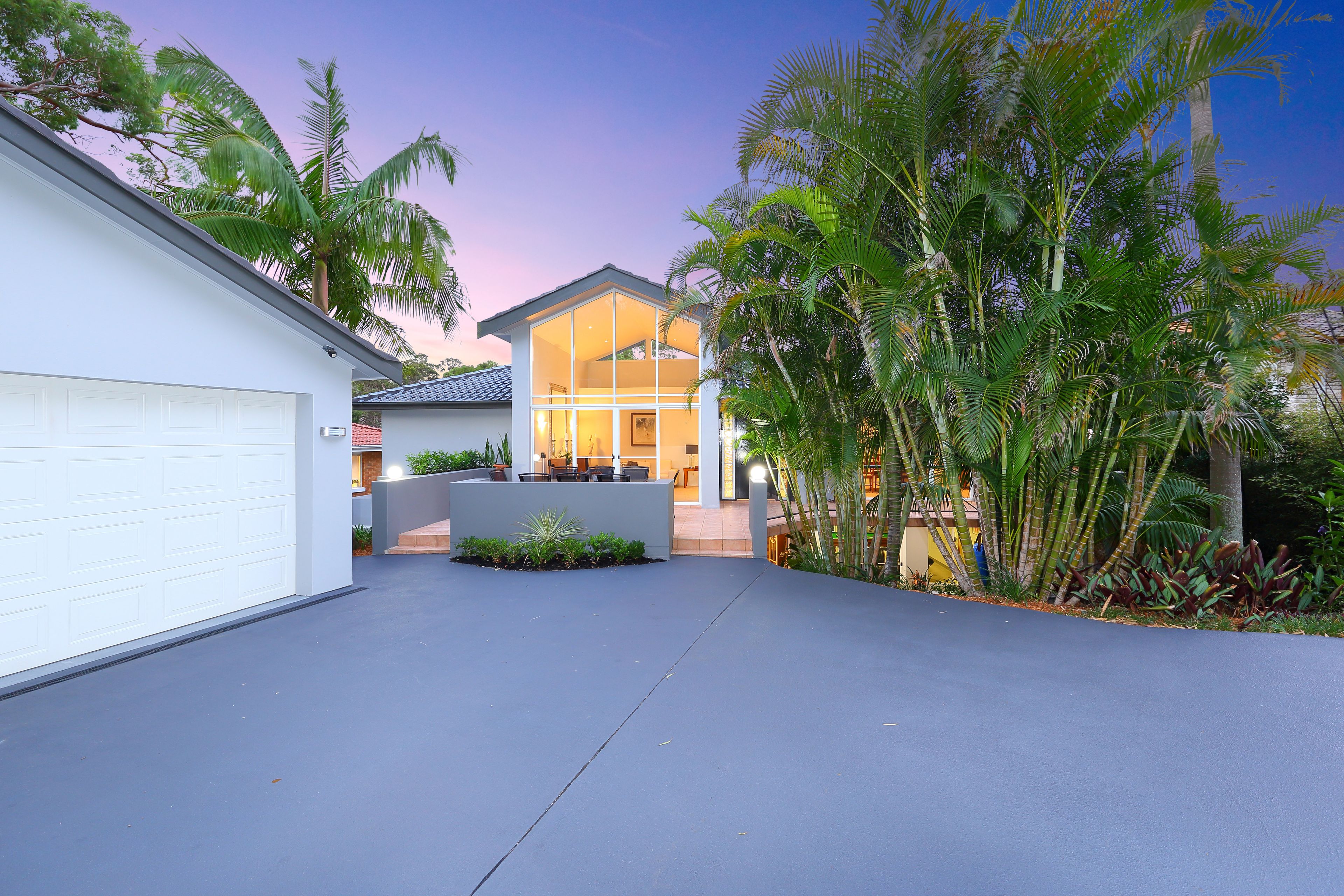 85 Lugarno Parade, Lugarno, NSW 2210