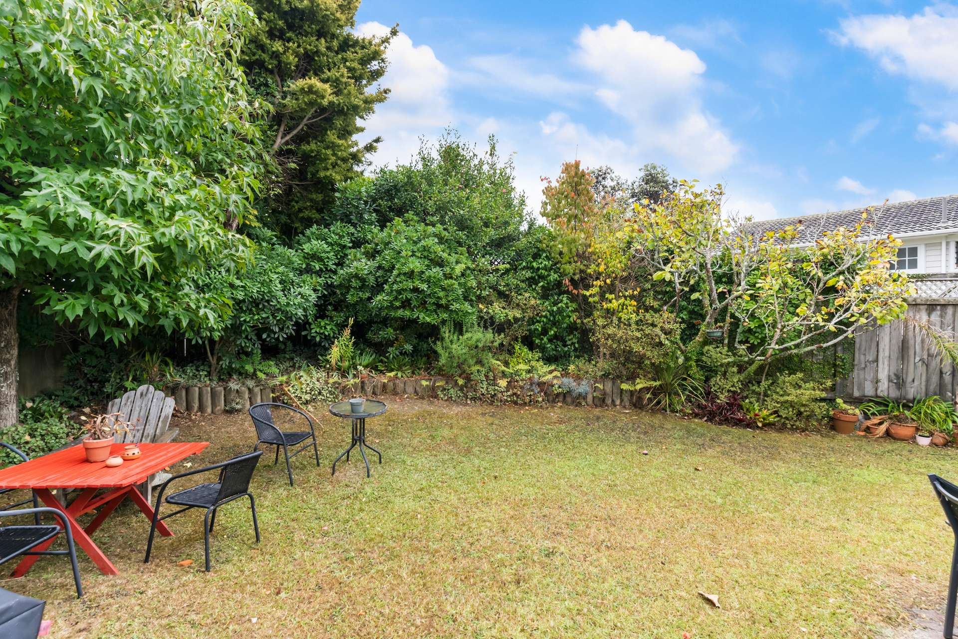 4 Tisdall Crescent photo 4