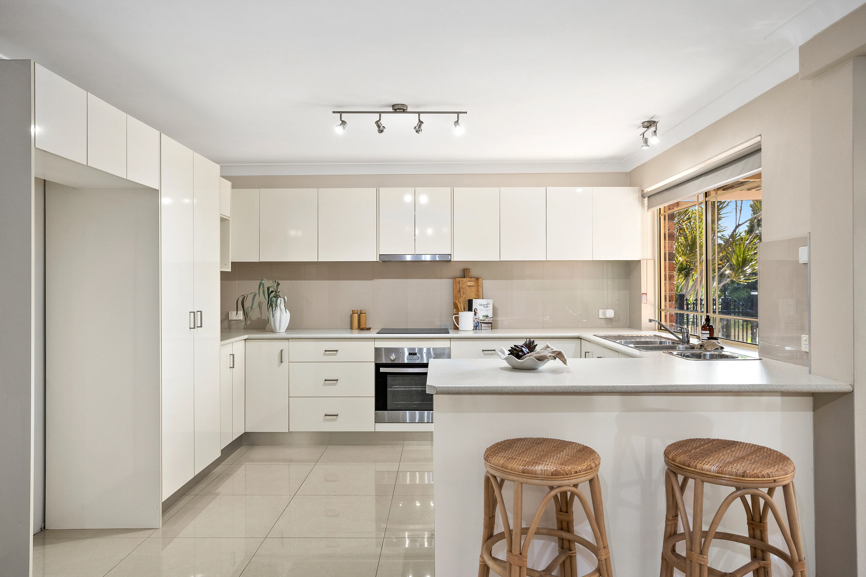56a Natan Place, Cordeaux Heights, NSW 2526