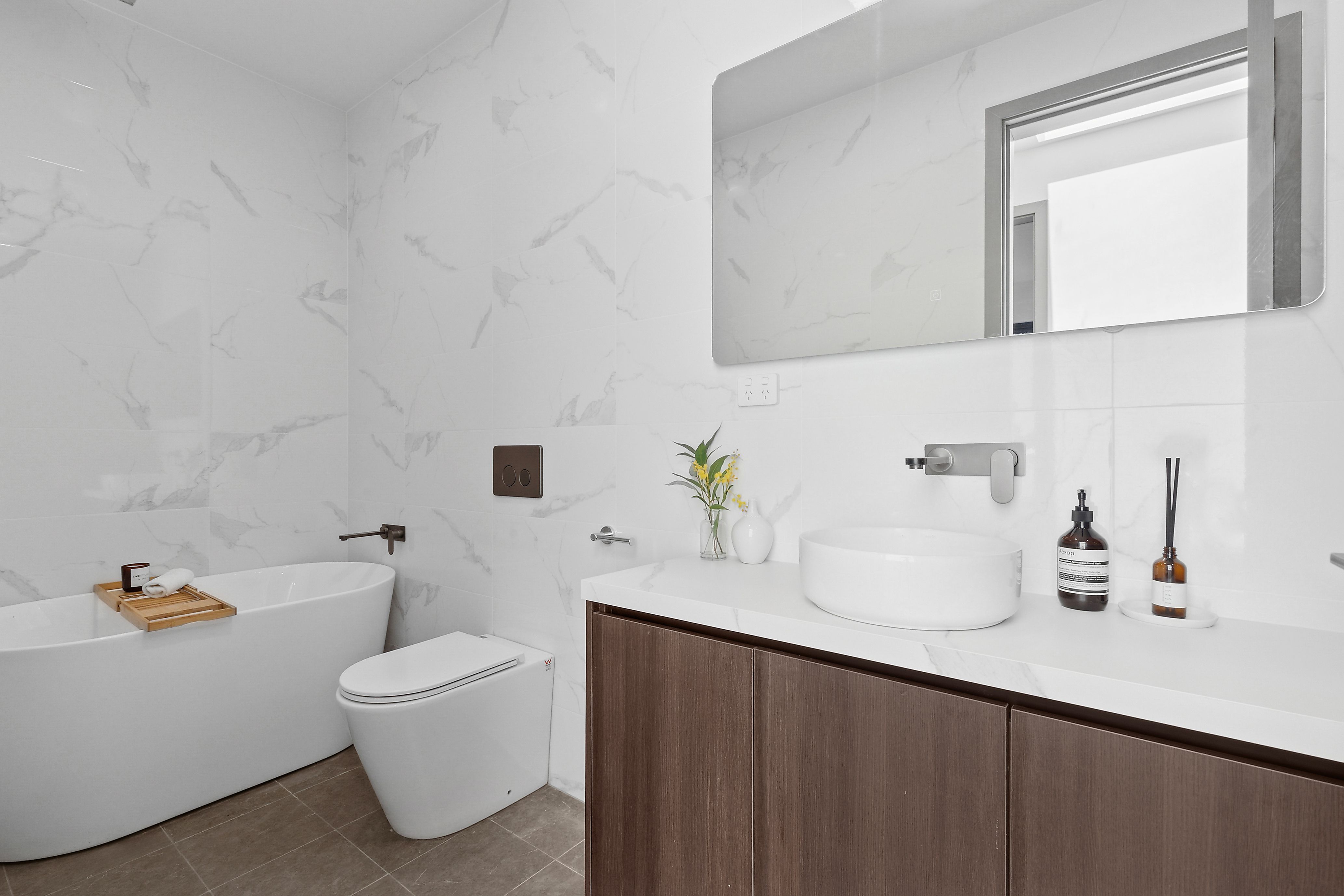 78 Anzac Avenue — photo 6 of 11
