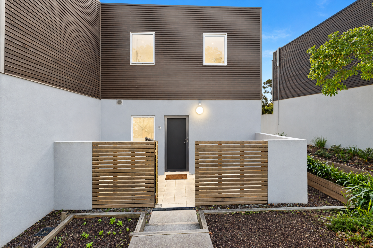 5 Grasstree Way — photo from Ray White Mill Park