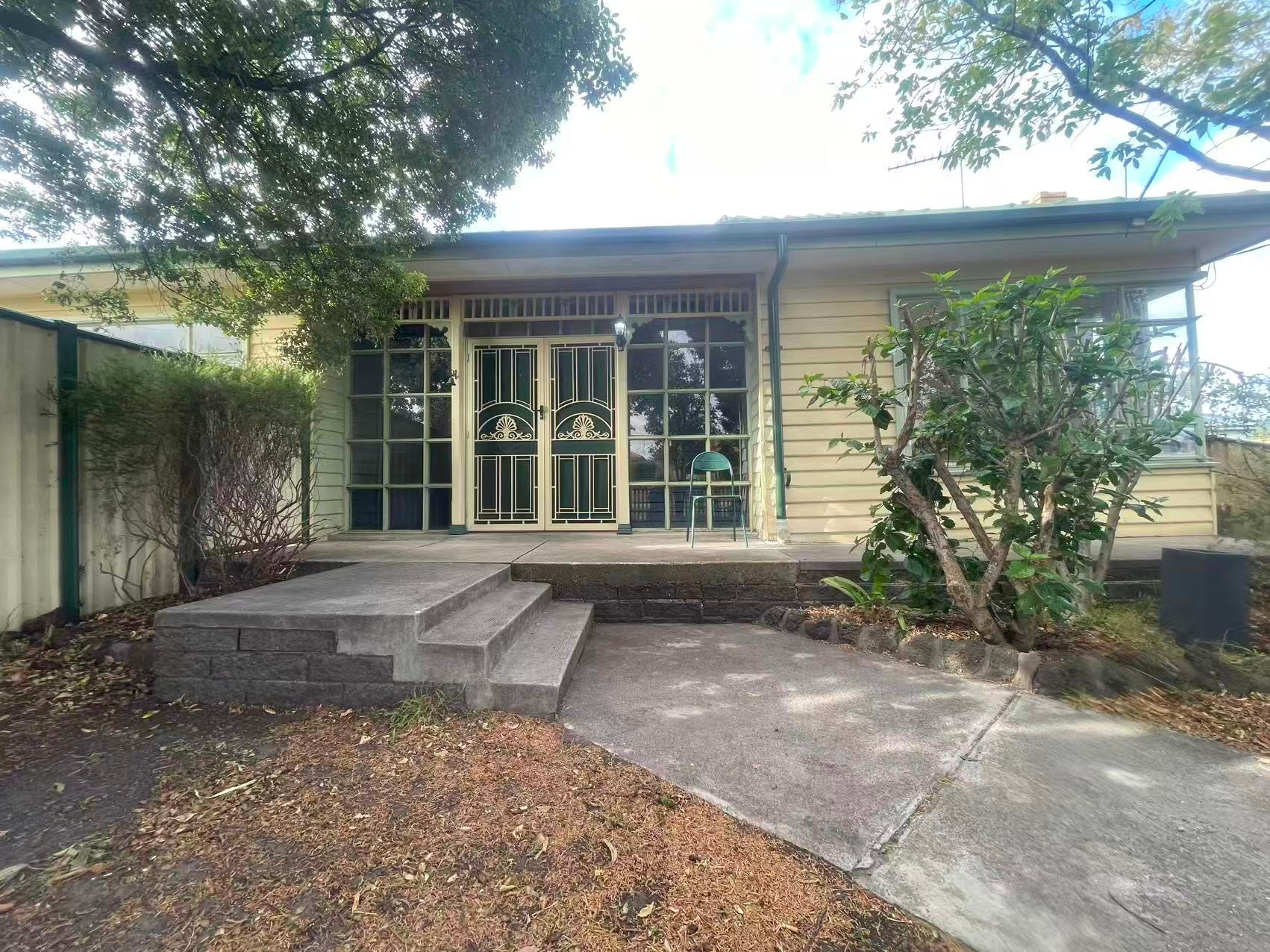 39 Alexander Avenue, Thomastown, VIC 3074