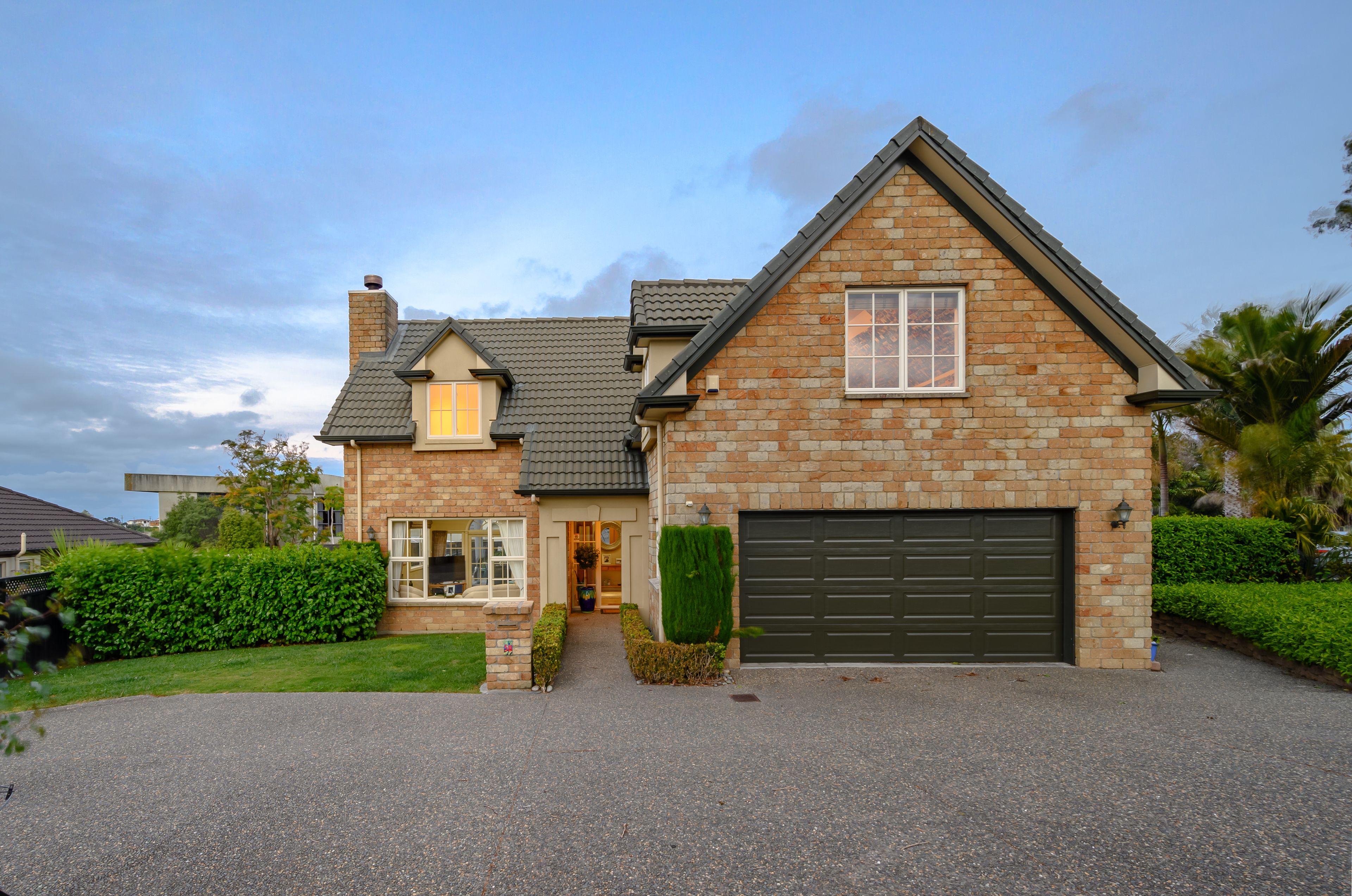 5B Estuary Views, Shelly Park, Manukau City 2014