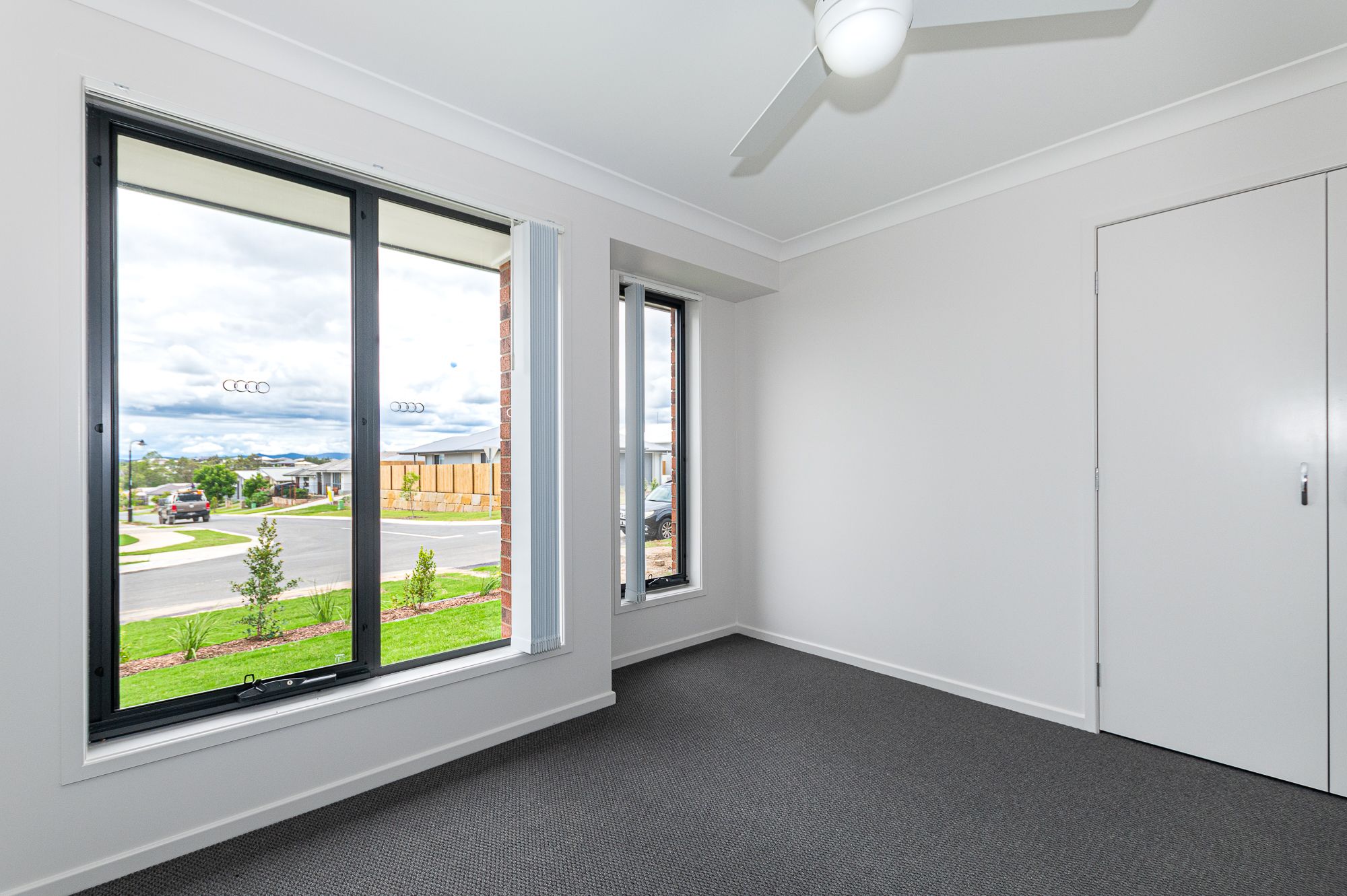 33 Caladenia Street, Deebing Heights, QLD 4306
