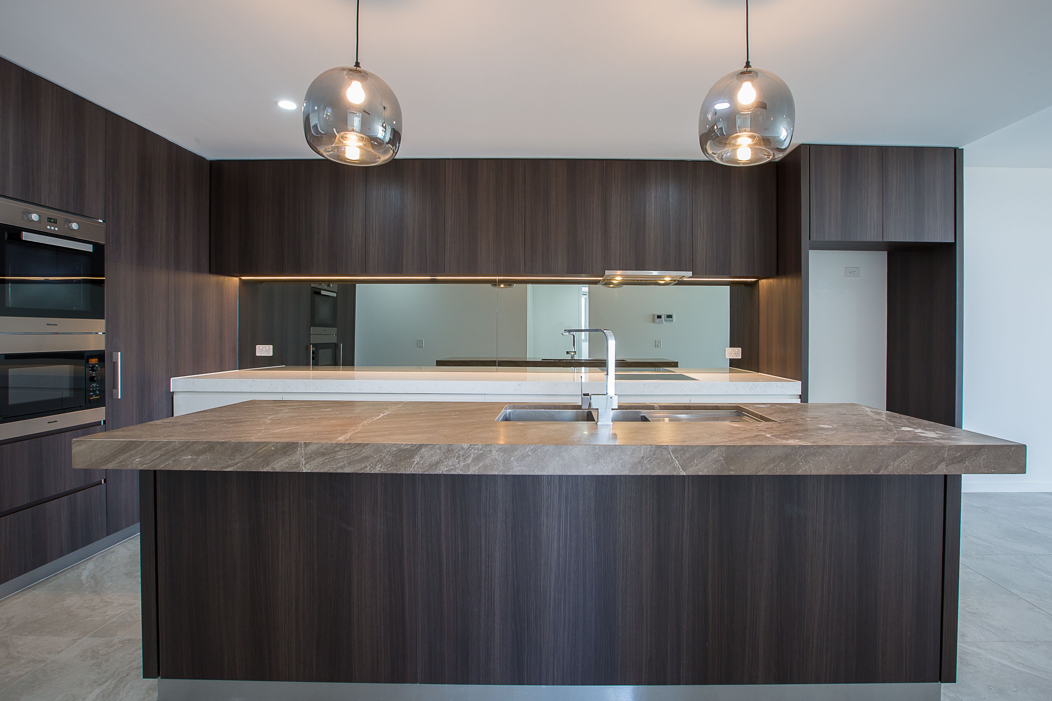 701/30 Brighton Parade, Southport, QLD 4215