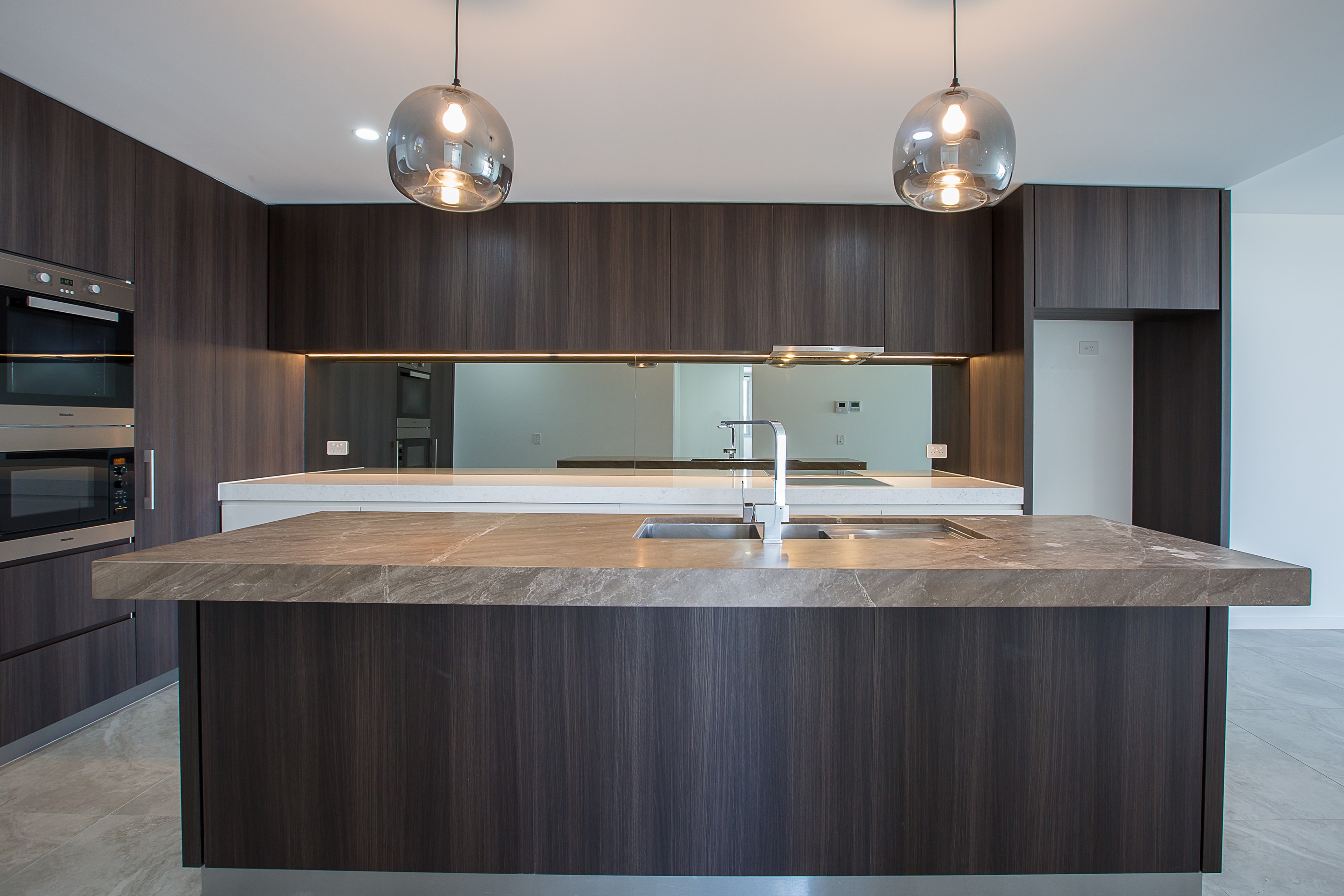 701/30 Brighton Parade, Southport, QLD 4215