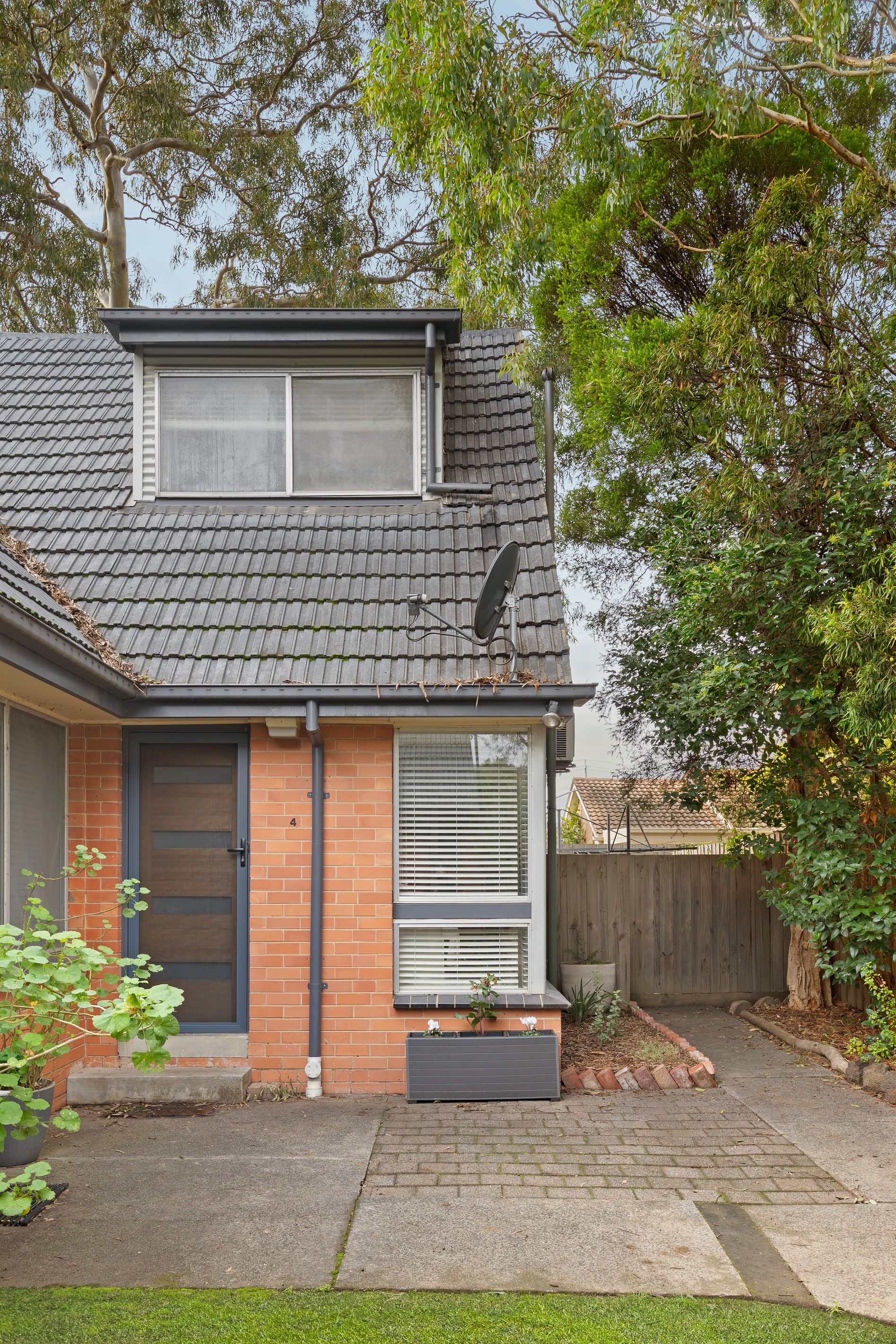 4/10 Fairview Grove, Watsonia, VIC 3087