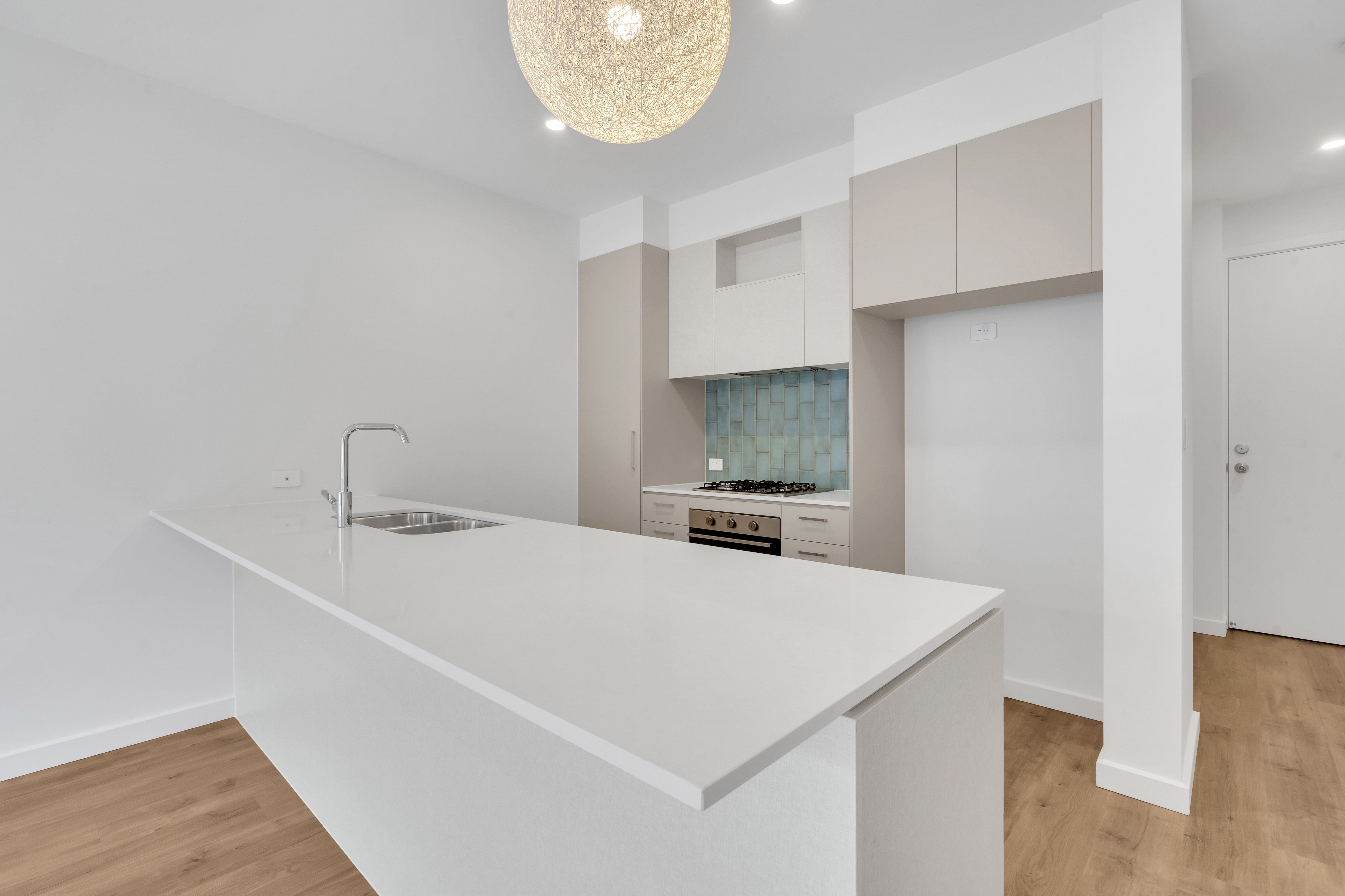 18 London Road — photo 4 of 16