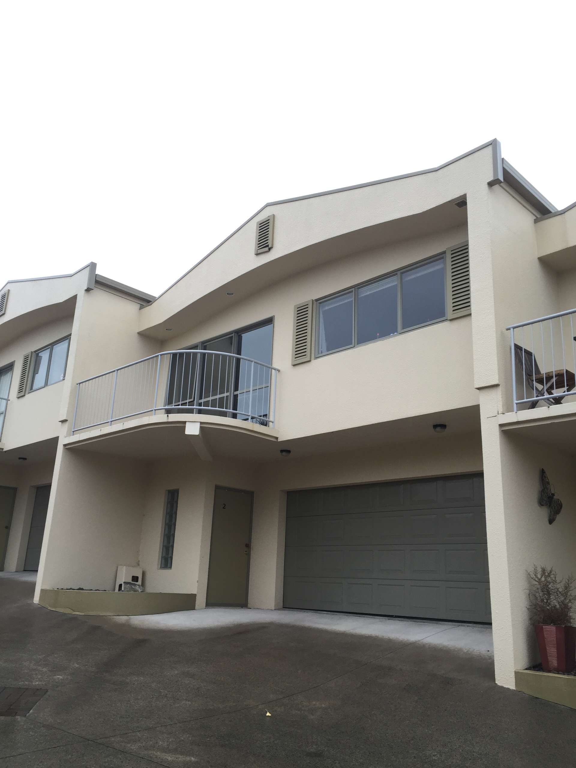 2/11a Ruakiwi Road, Hamilton Lake, Hamilton City Real Estate Ray