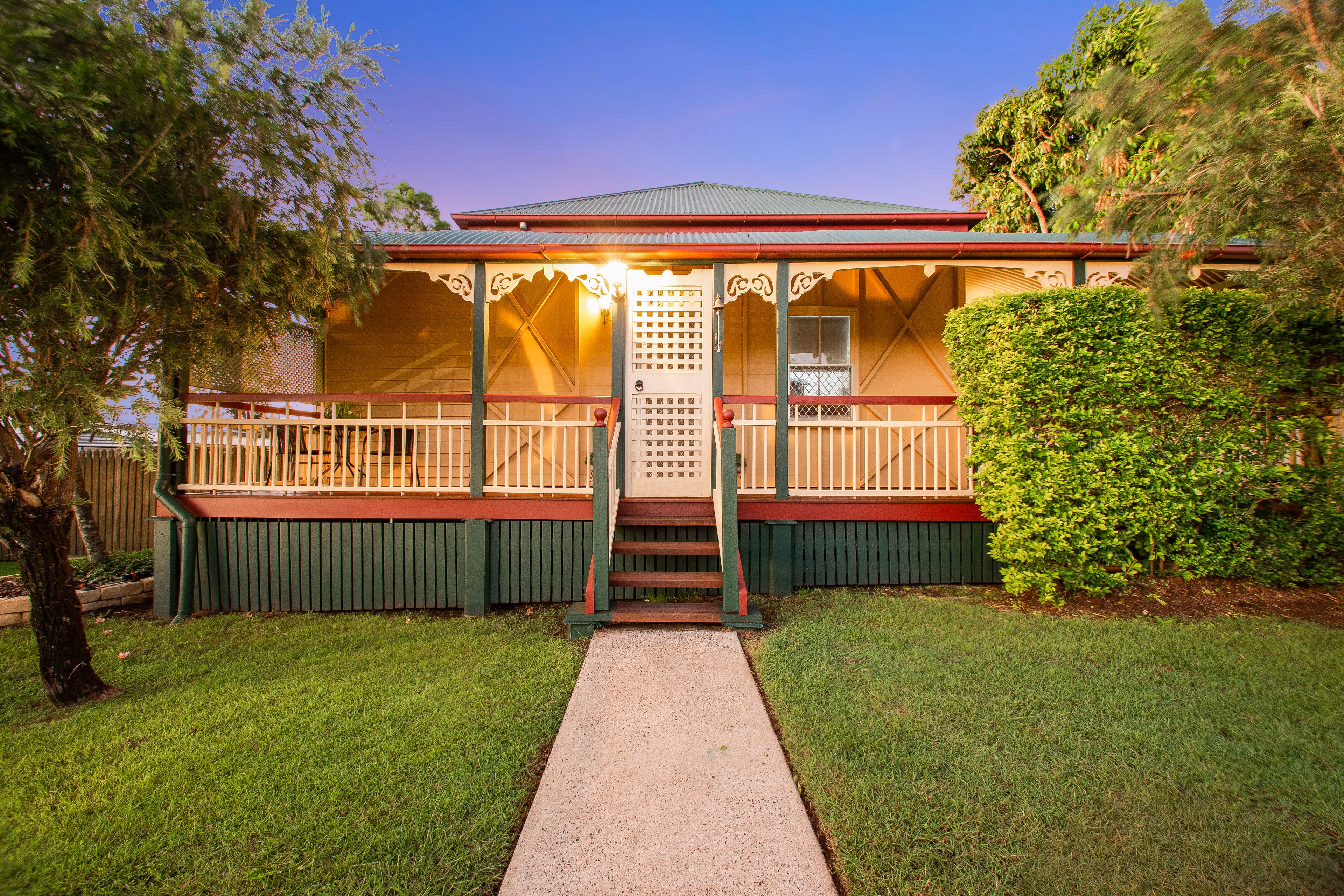 14 Morris Street, Silkstone, QLD 4304