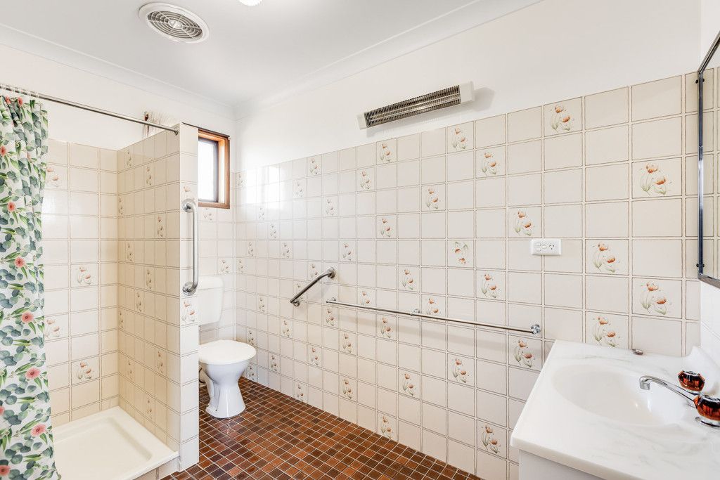 7 Aster Street — photo 7 of 10