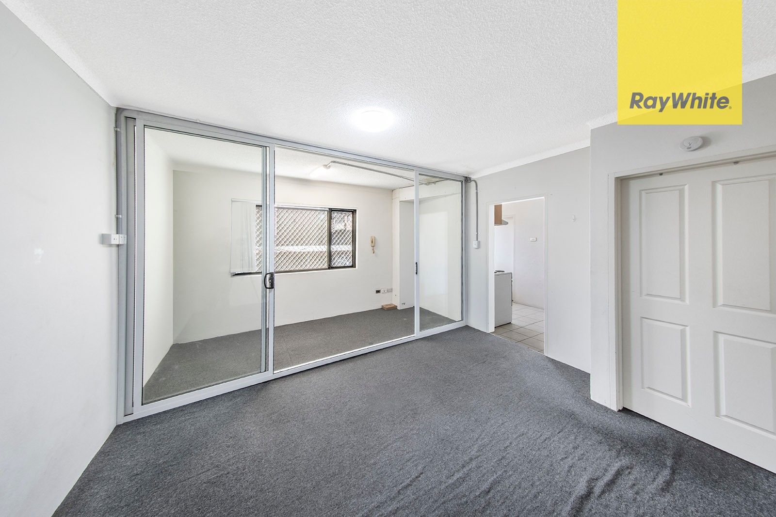 1/16A Wigram Street, Harris Park, NSW 2150