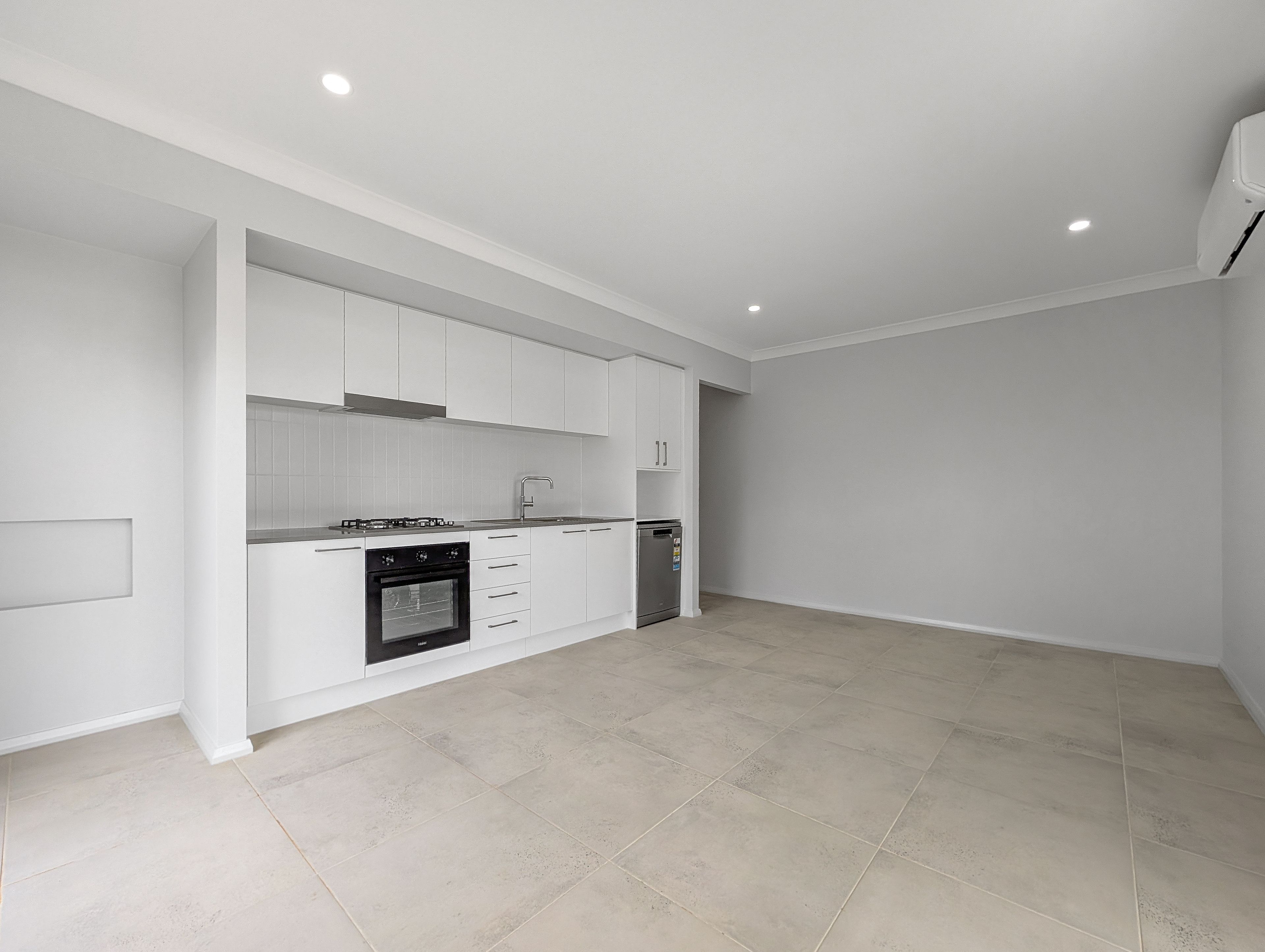 93A O'Shea Circuit, Cessnock, NSW 2325