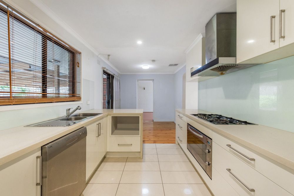 20 Mowbray Drive, Wantirna South, VIC 3152
